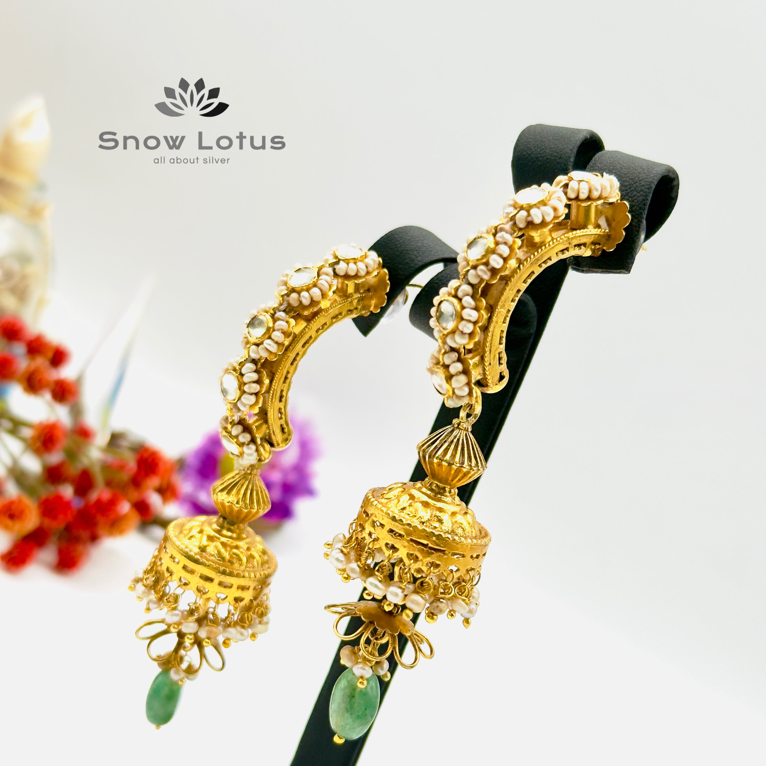Kanchana Kalash Elegant Jhumka