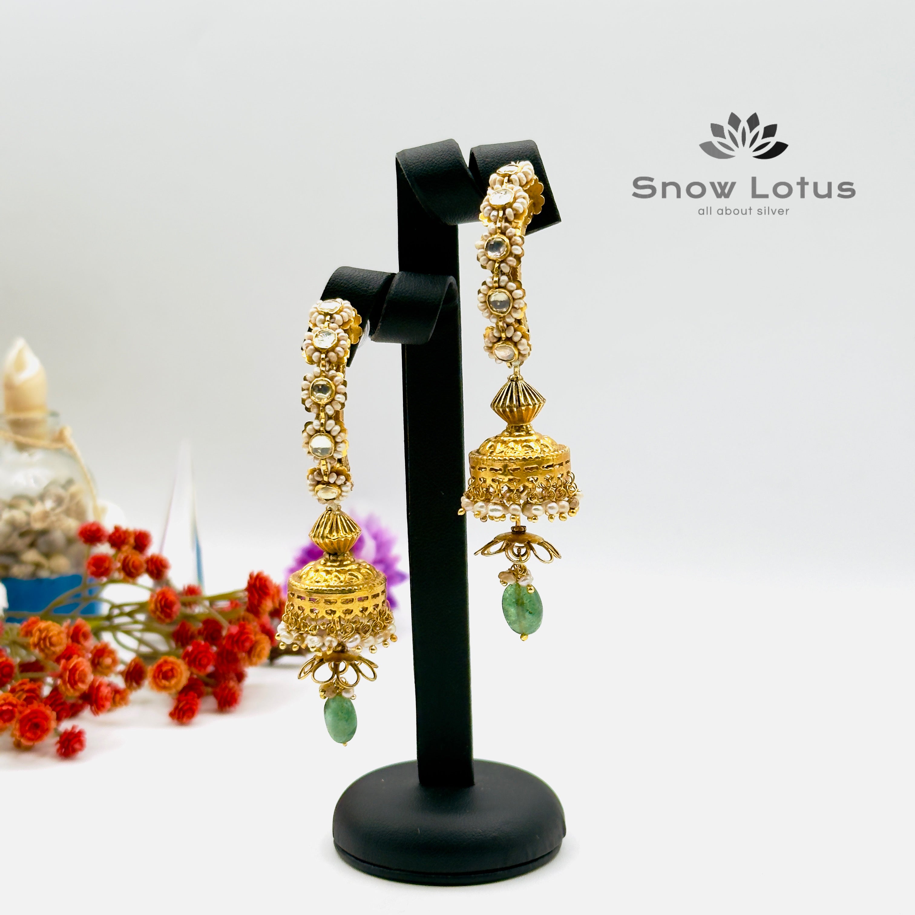Kanchana Kalash Elegant Jhumka