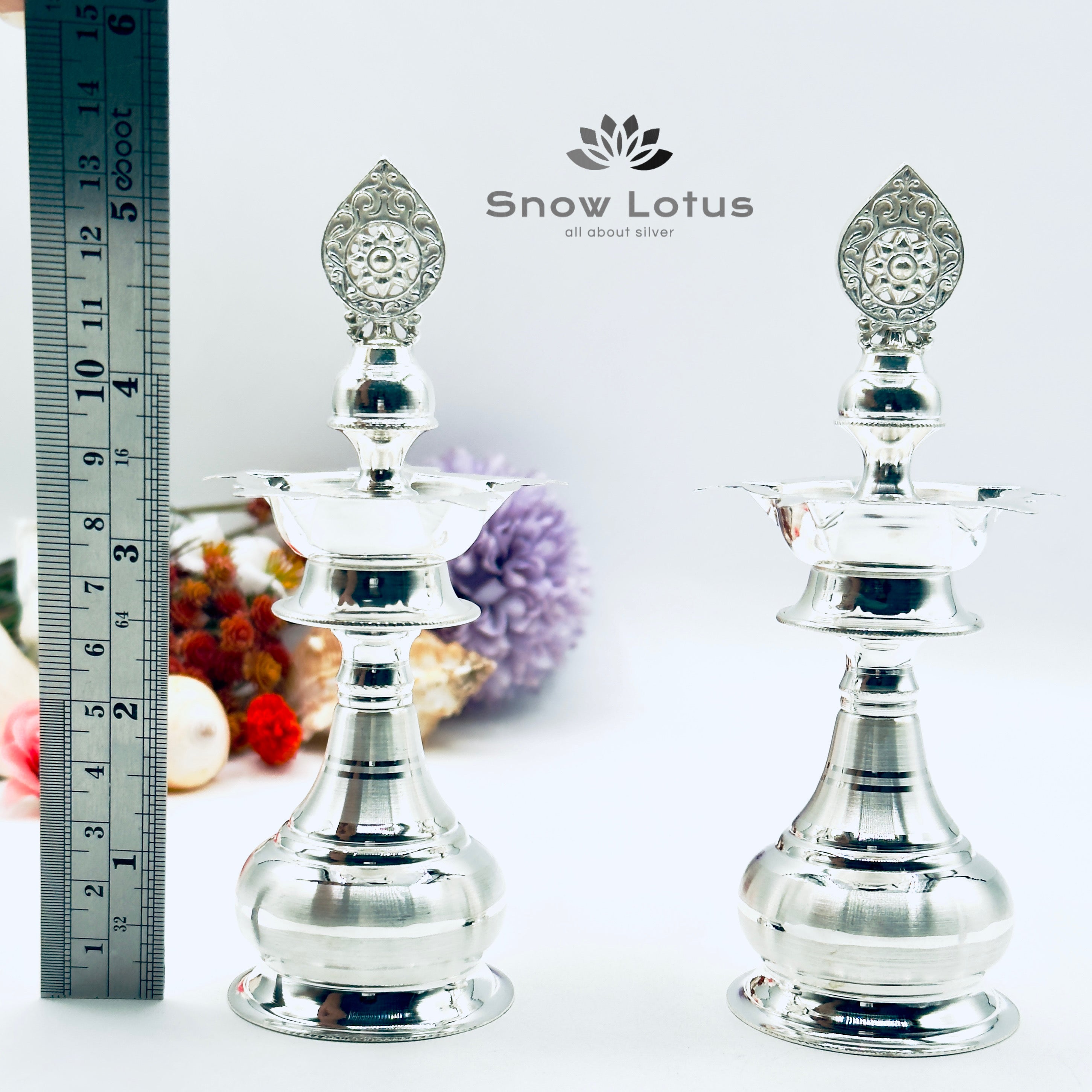 Plain Diyas Soolam Flower