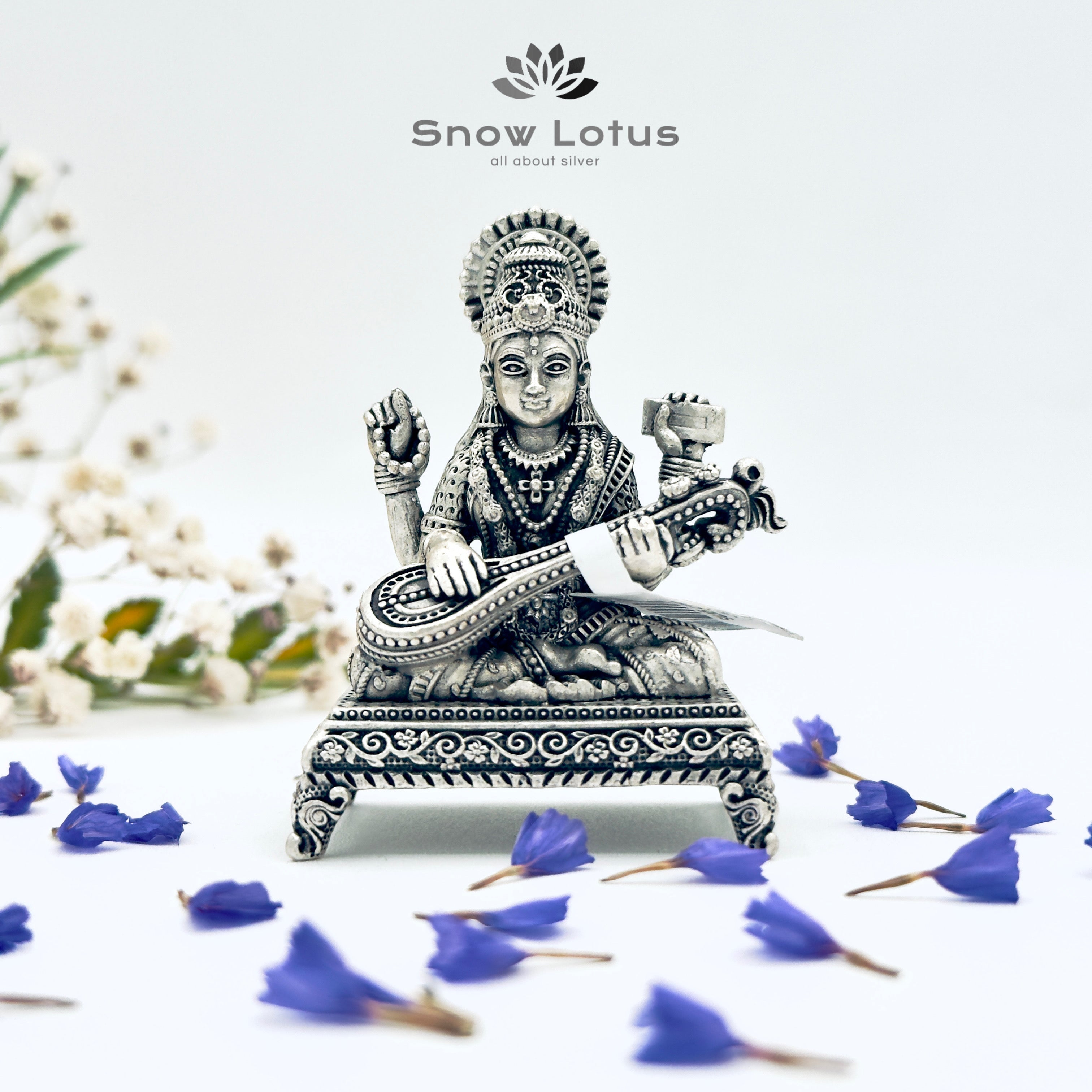 Antique Saraswathi with simhasanam 3D