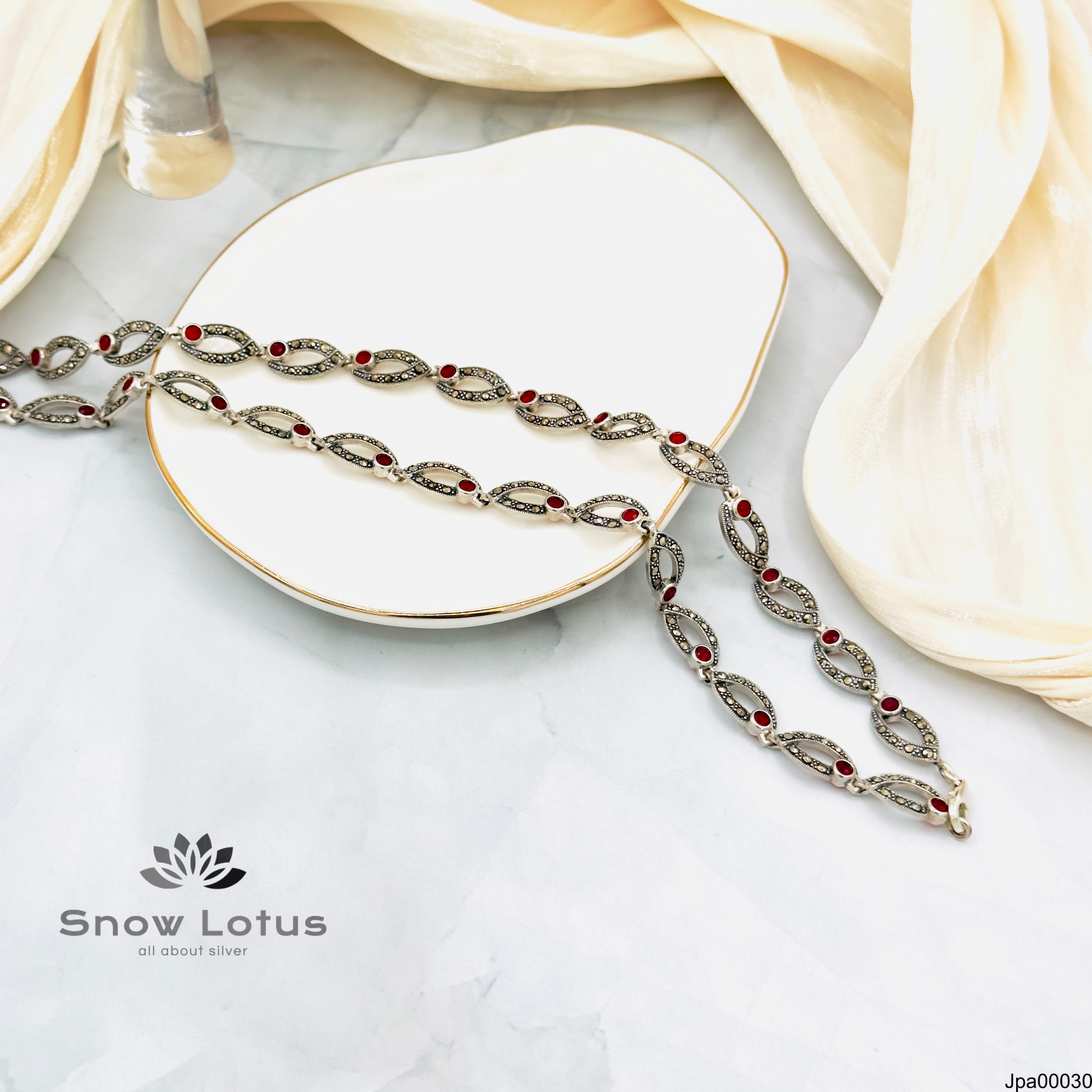 Antic Marcasite Red stone payals