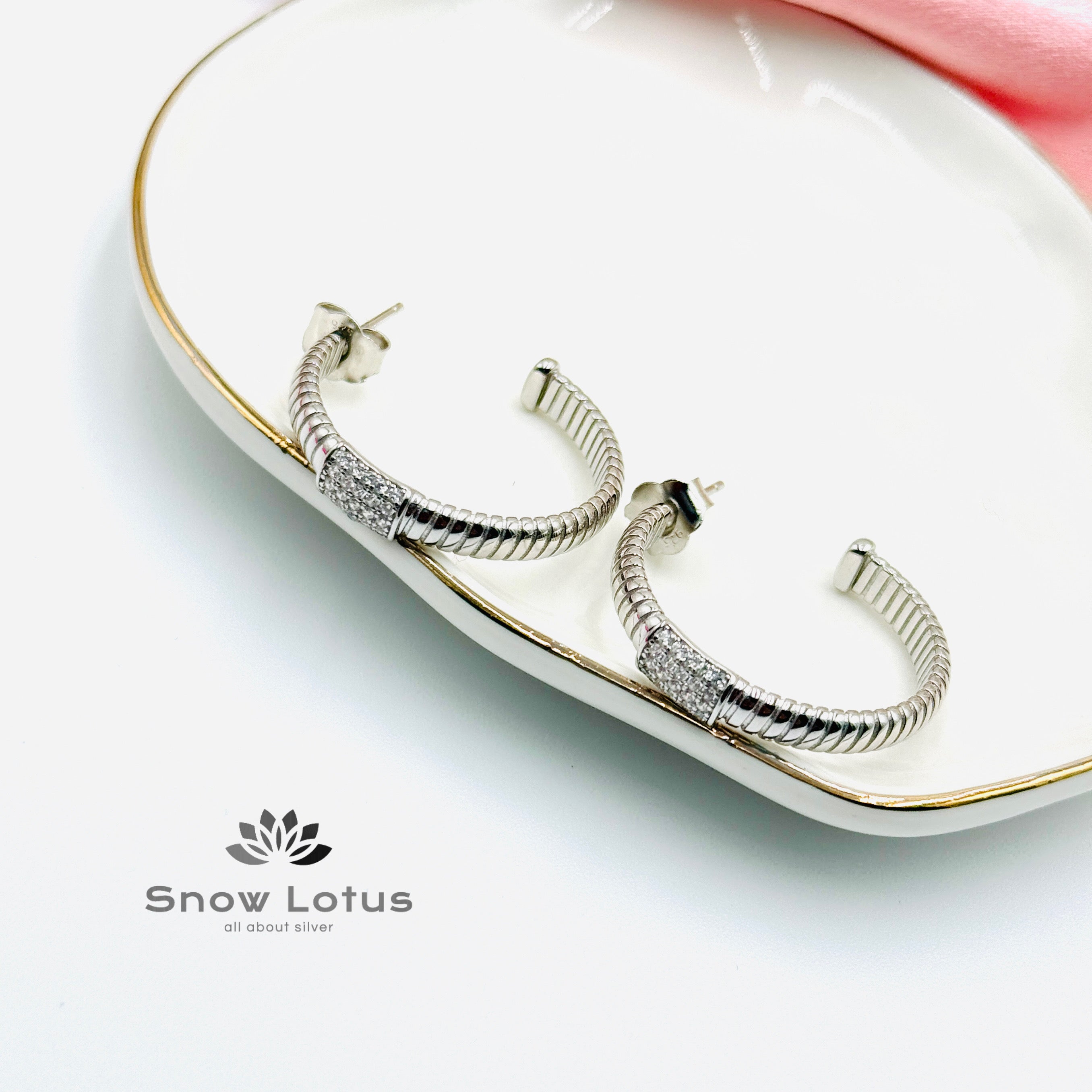 Beauteous Ring Earrings