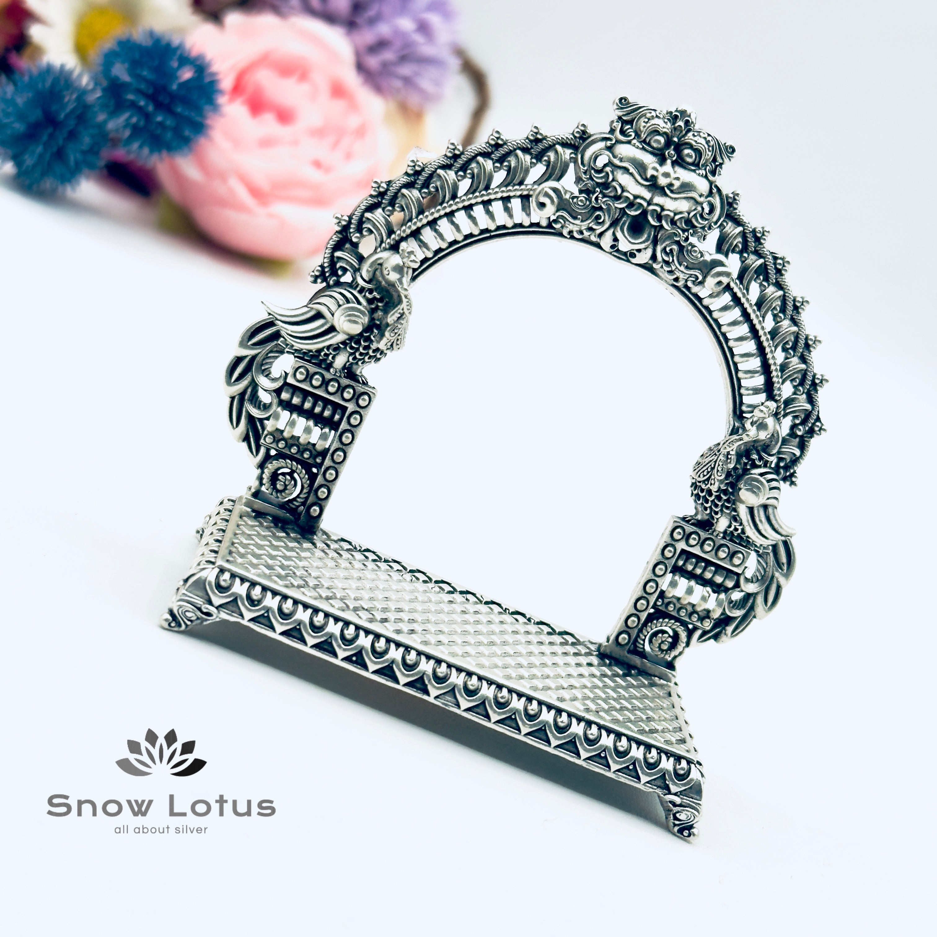 Antique Small Simhasanam with Makar Thoranam 3D M1