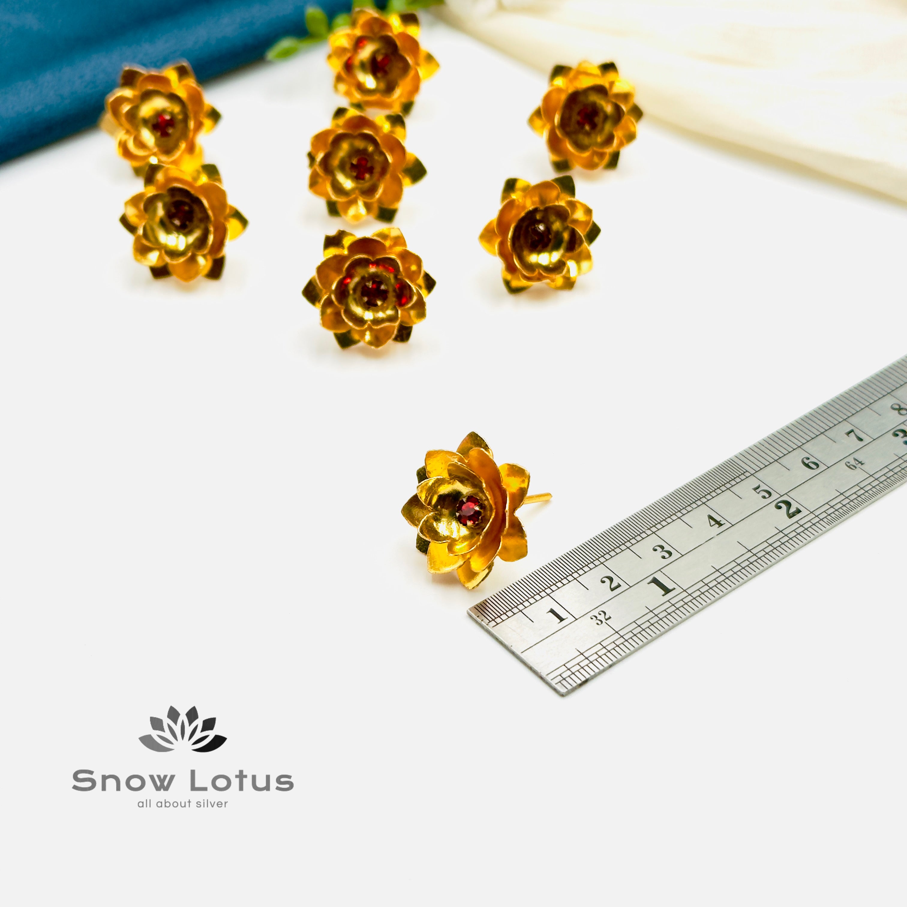 108 Gold Polish Petal Jasmine with Red Stone