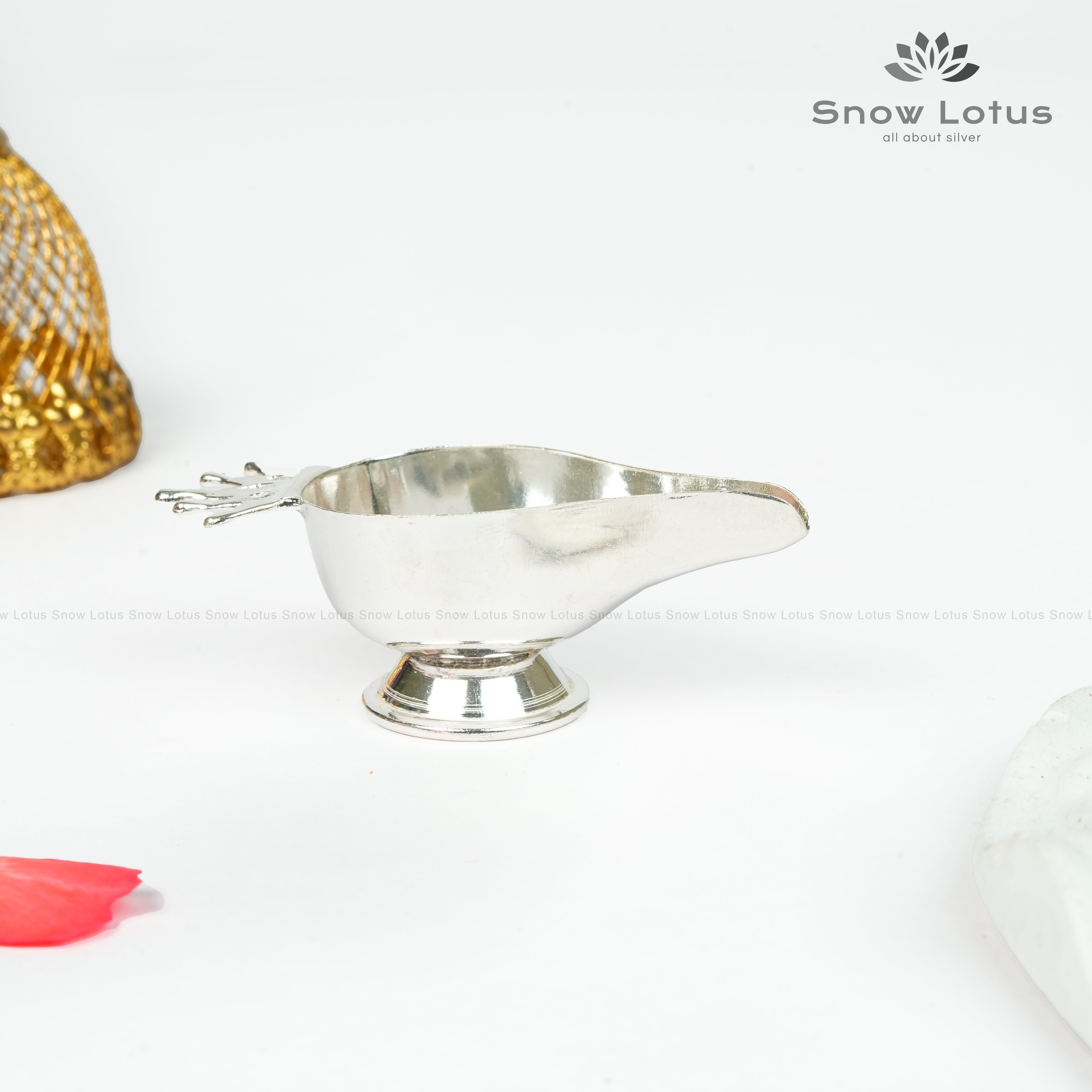 Baby Uggu bowl Crown With Stand