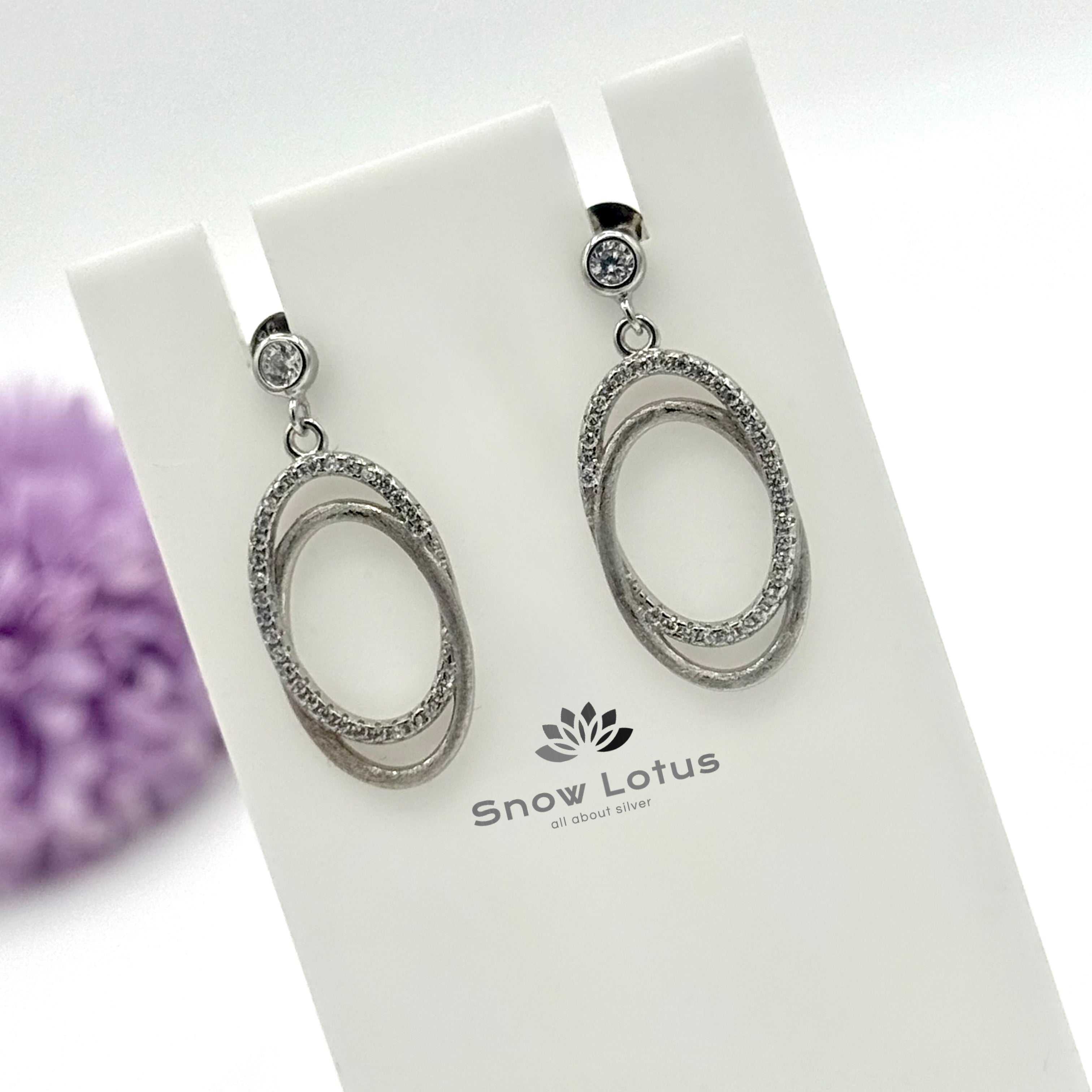 Stylish Earrings M8