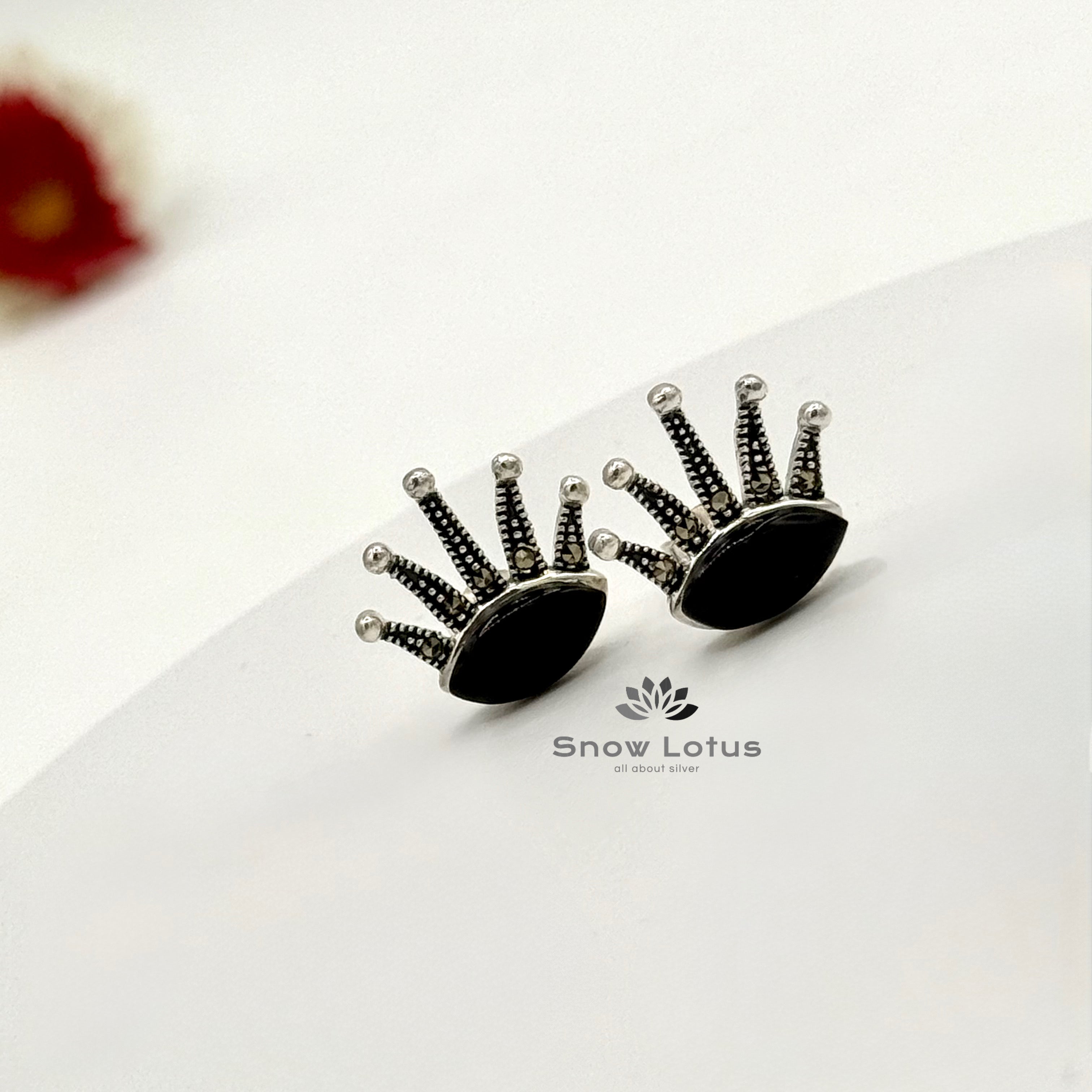 Crown Black Studs