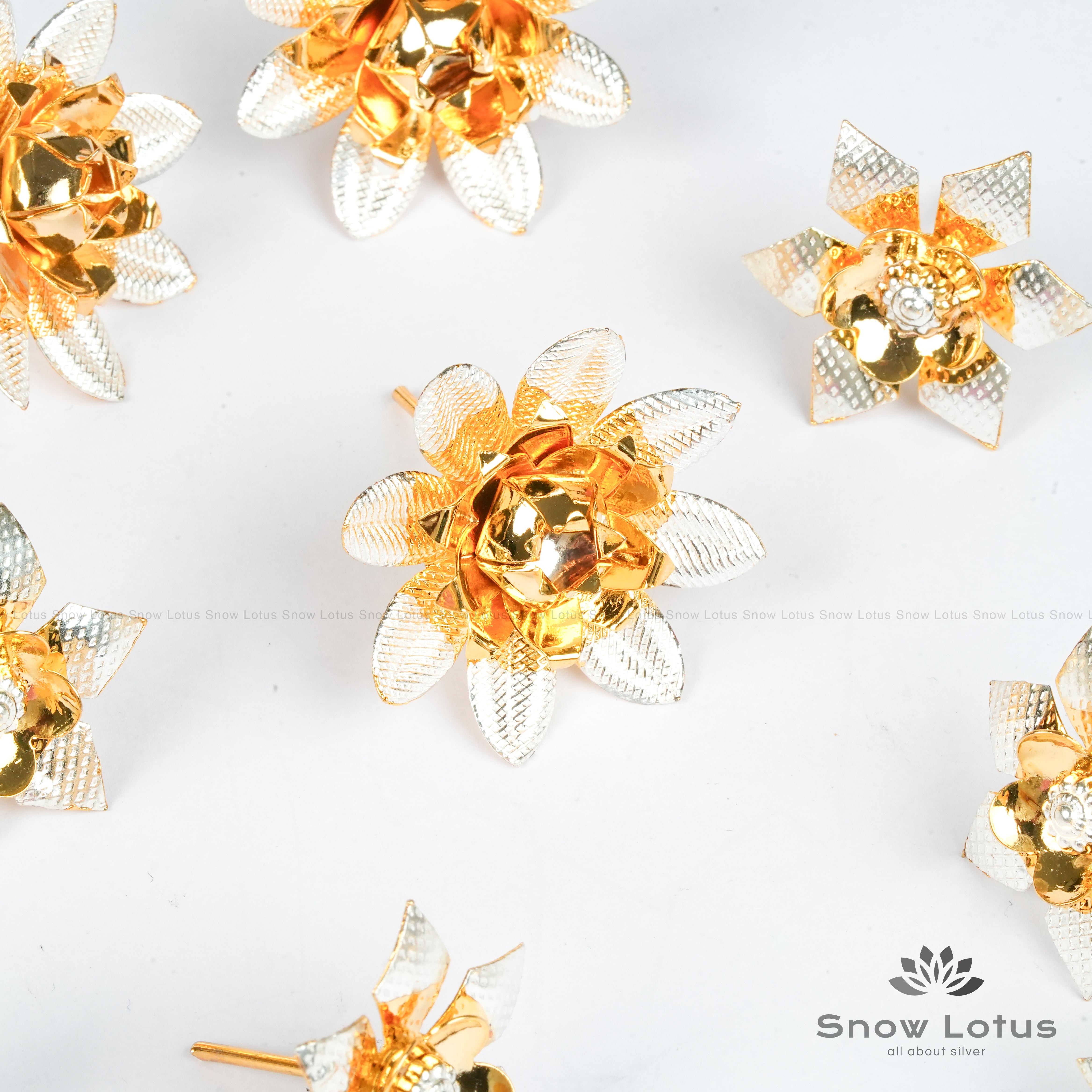 Gold Polish Petal Jasmine