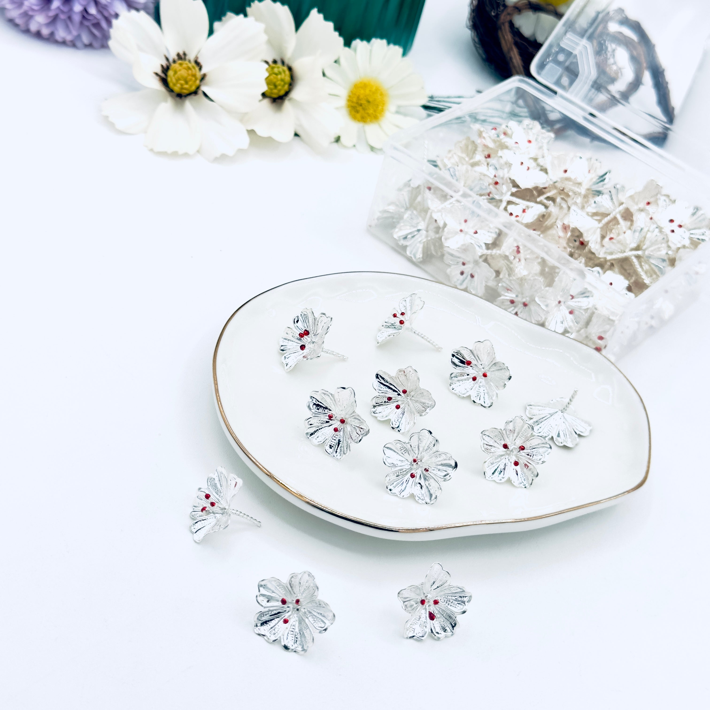 108 Silver Hibiscus with Enamel Bud
