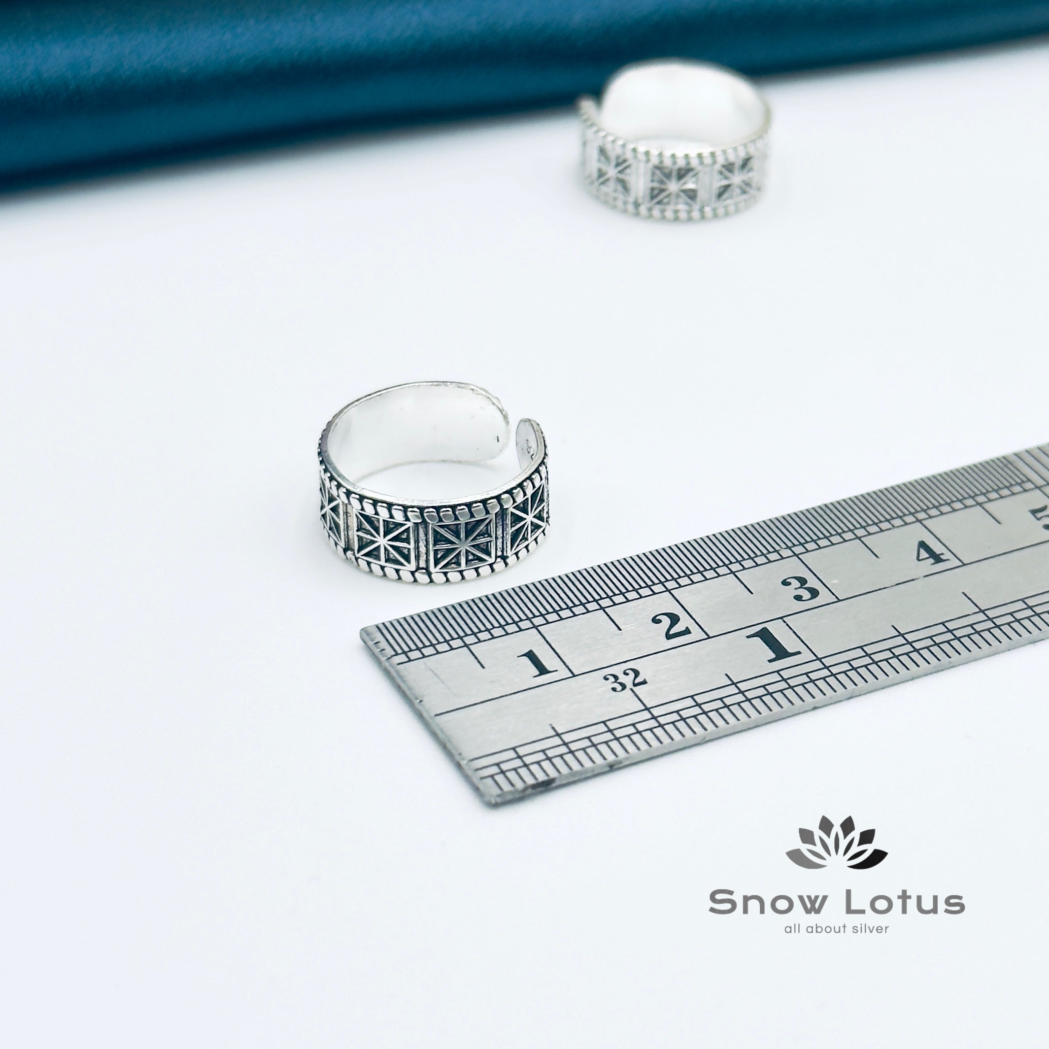 Toe Rings Antique Plain M14