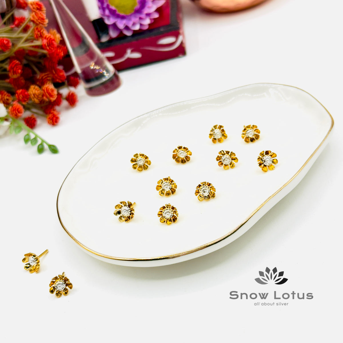 108 Gold Polish flowers White Bud