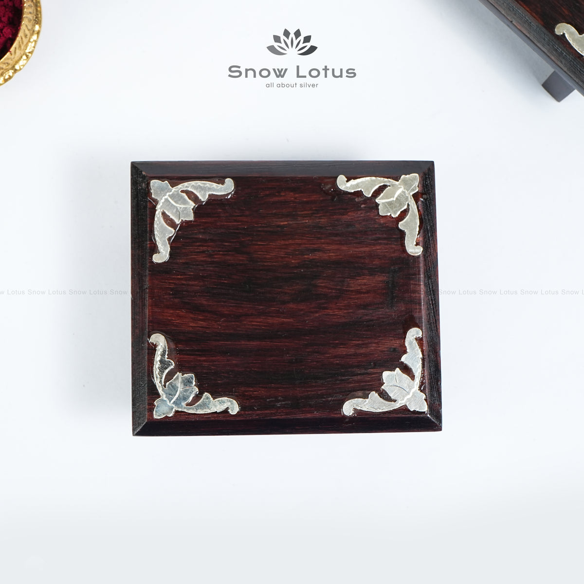 Rose Wood 3*3 Peetam