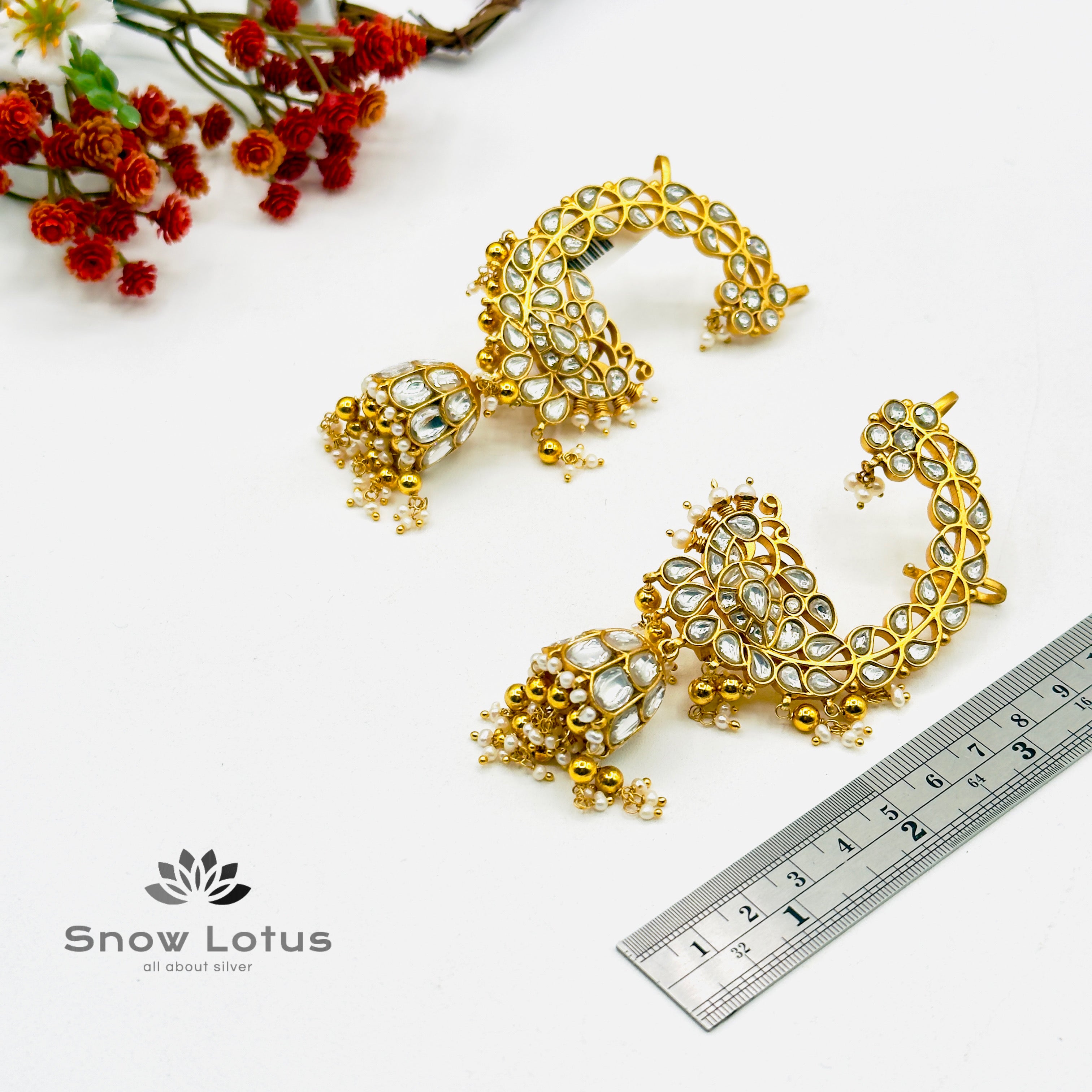 Grand earcuff jhumki white