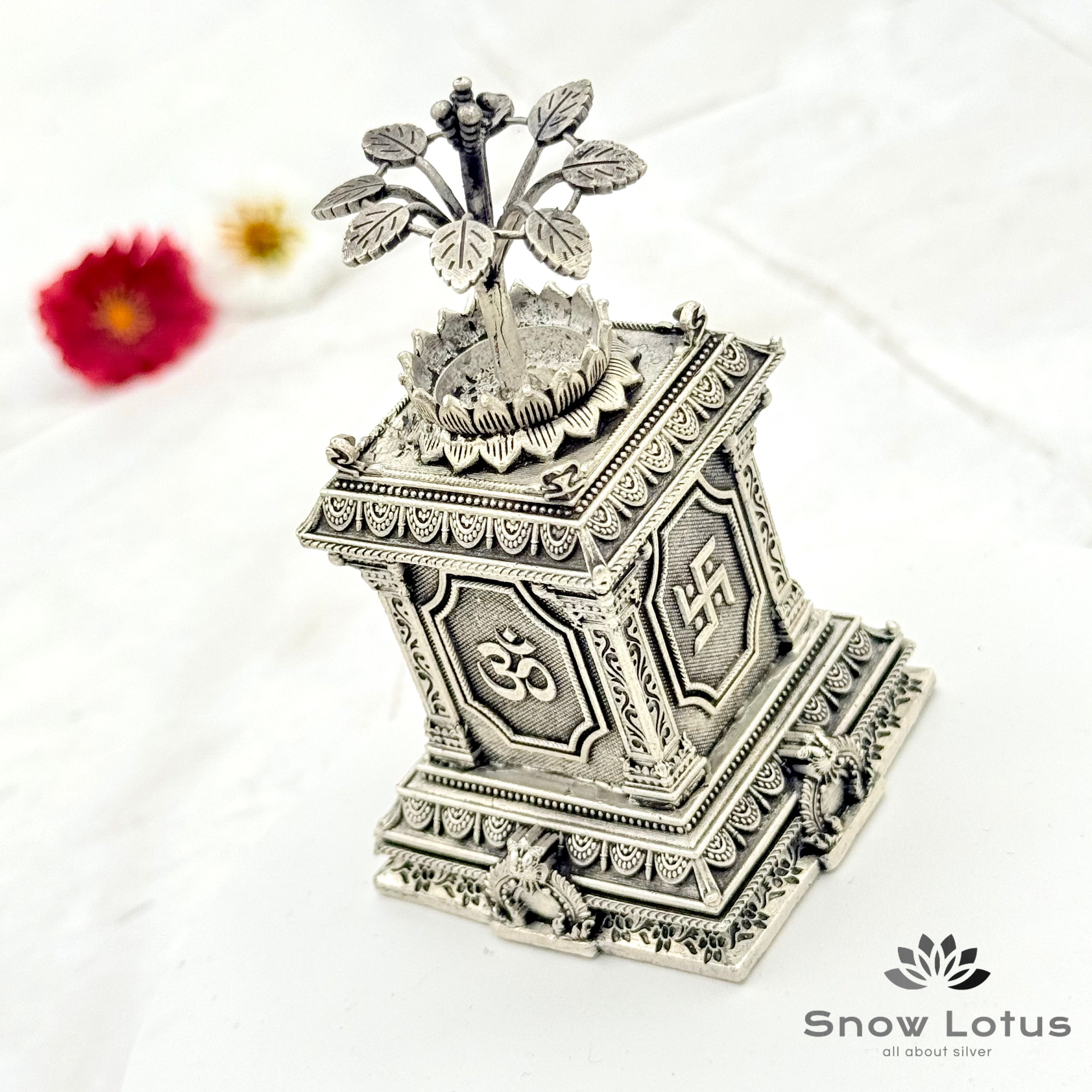 Antique Tulasi Kota