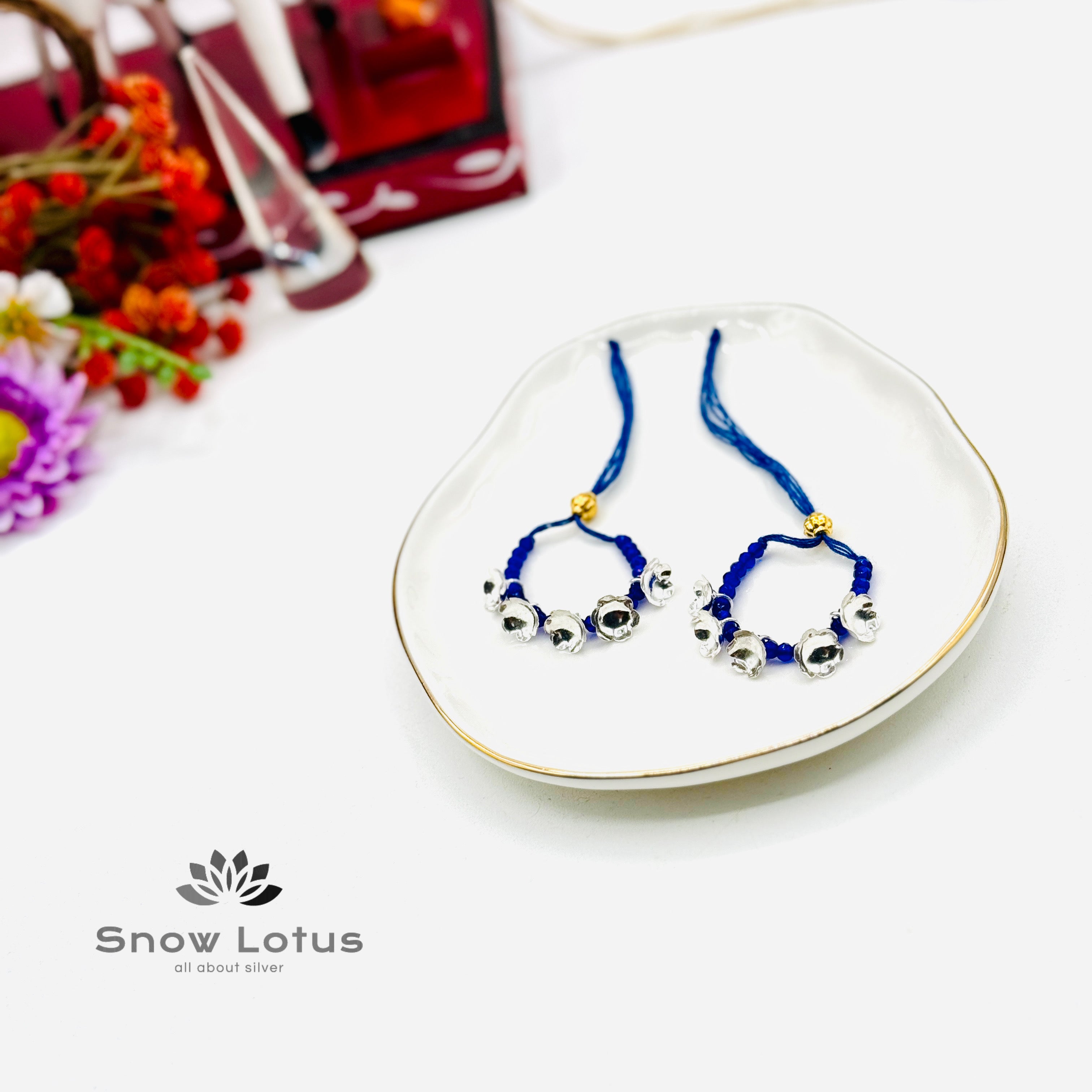 2 gms Silver Flowers Mini Haaram Royal Blue