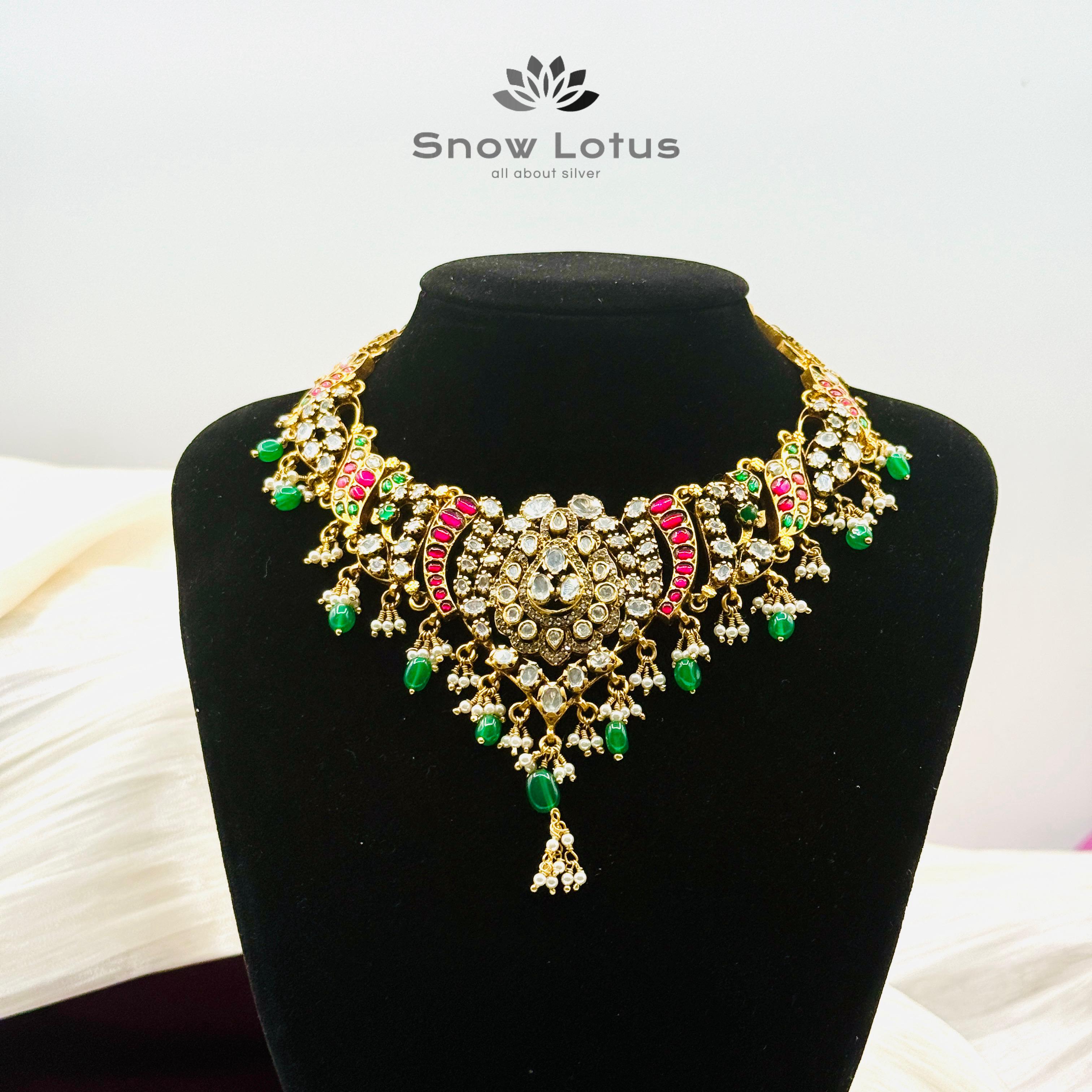 Elegant Moissanite & Kundan Neckpiece