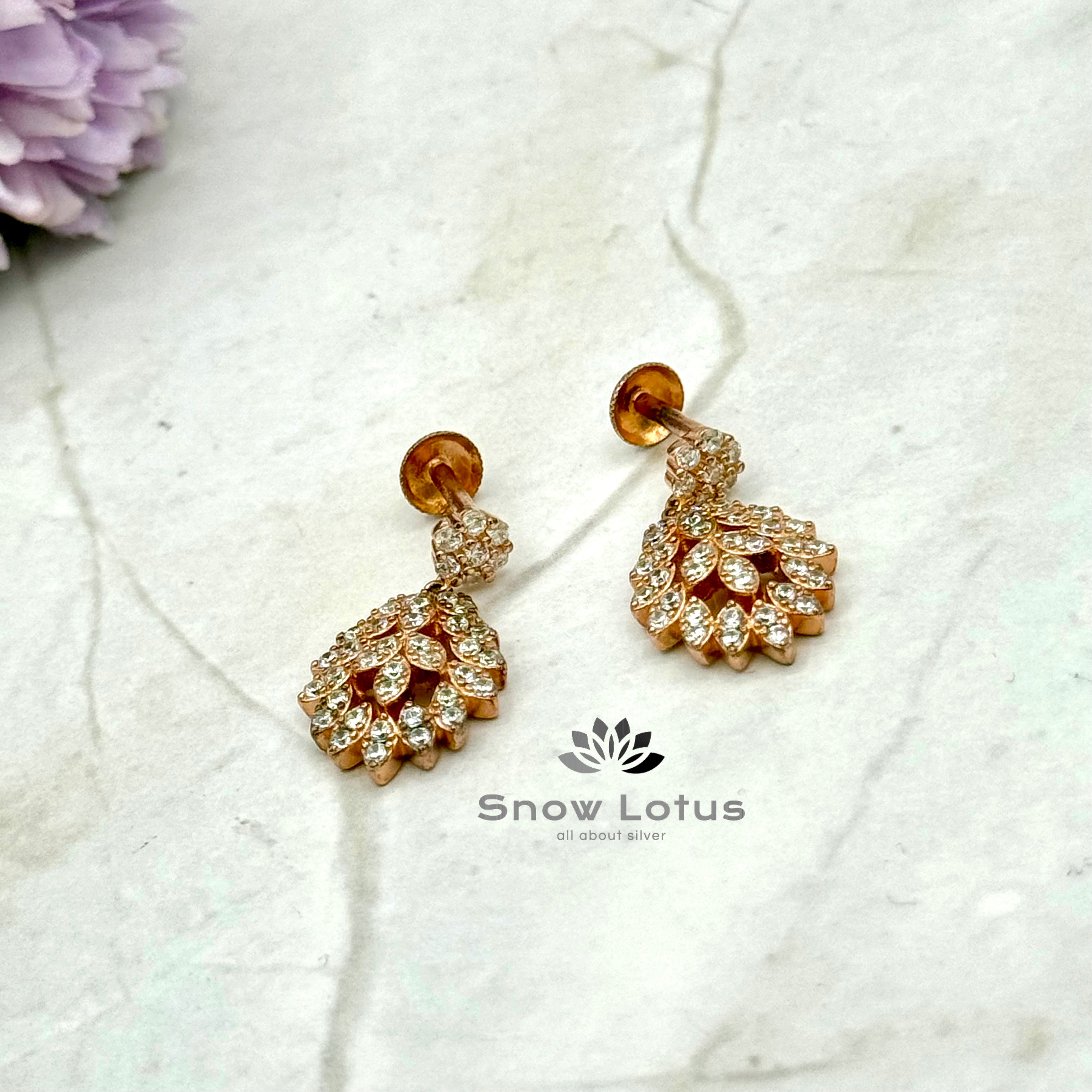 Elegant rose gold studs