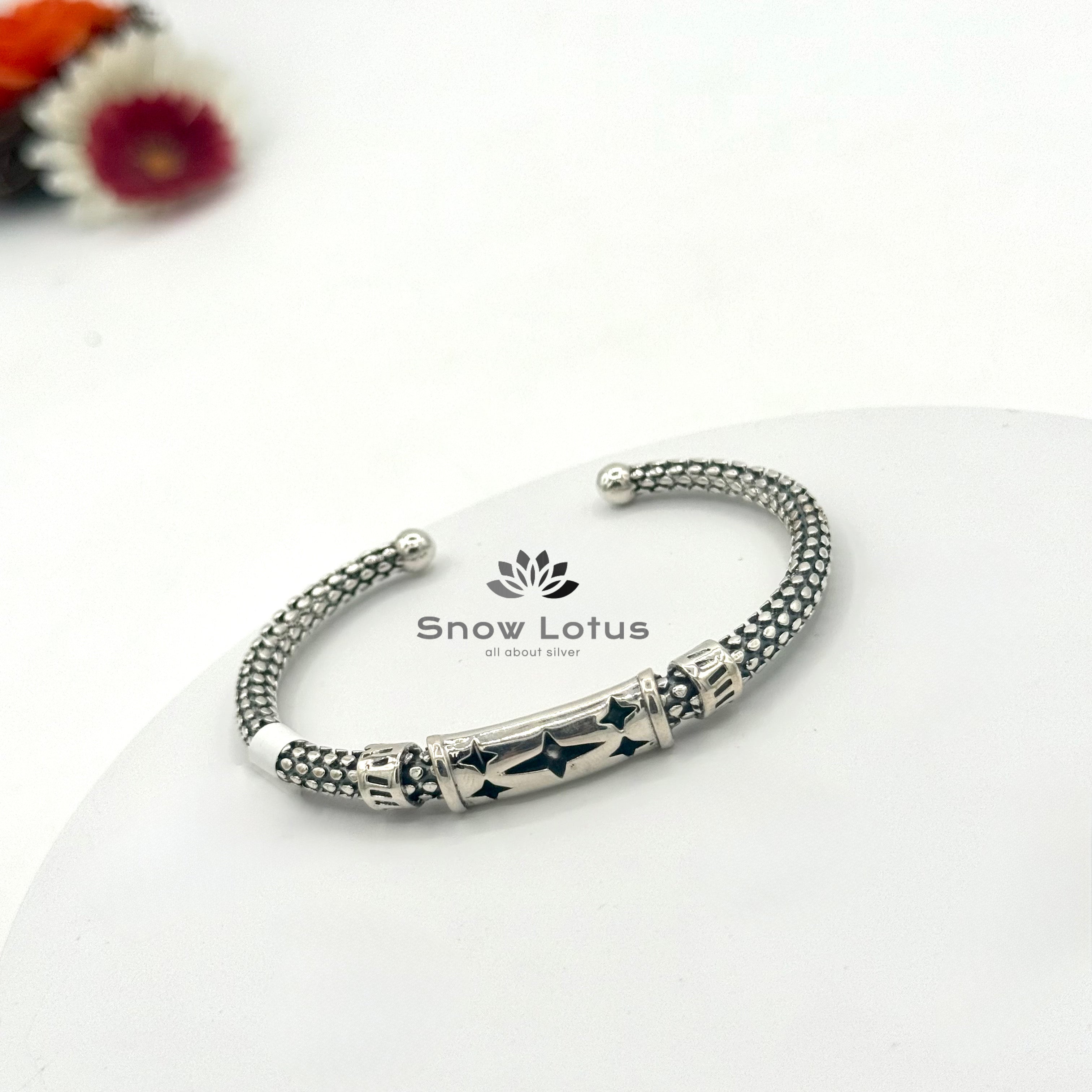 Dotted Star Kada