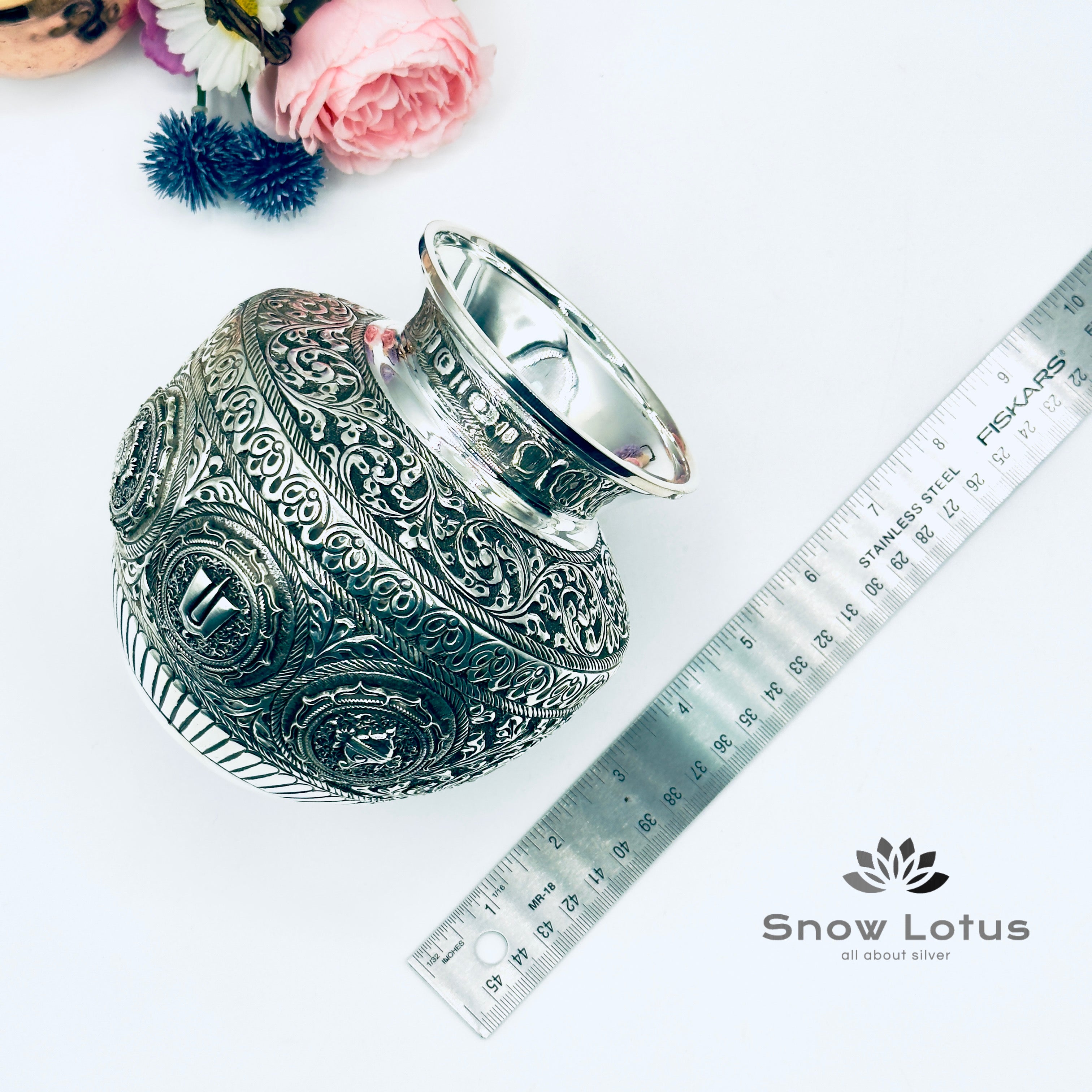 Antique shanku chakra Kalasham