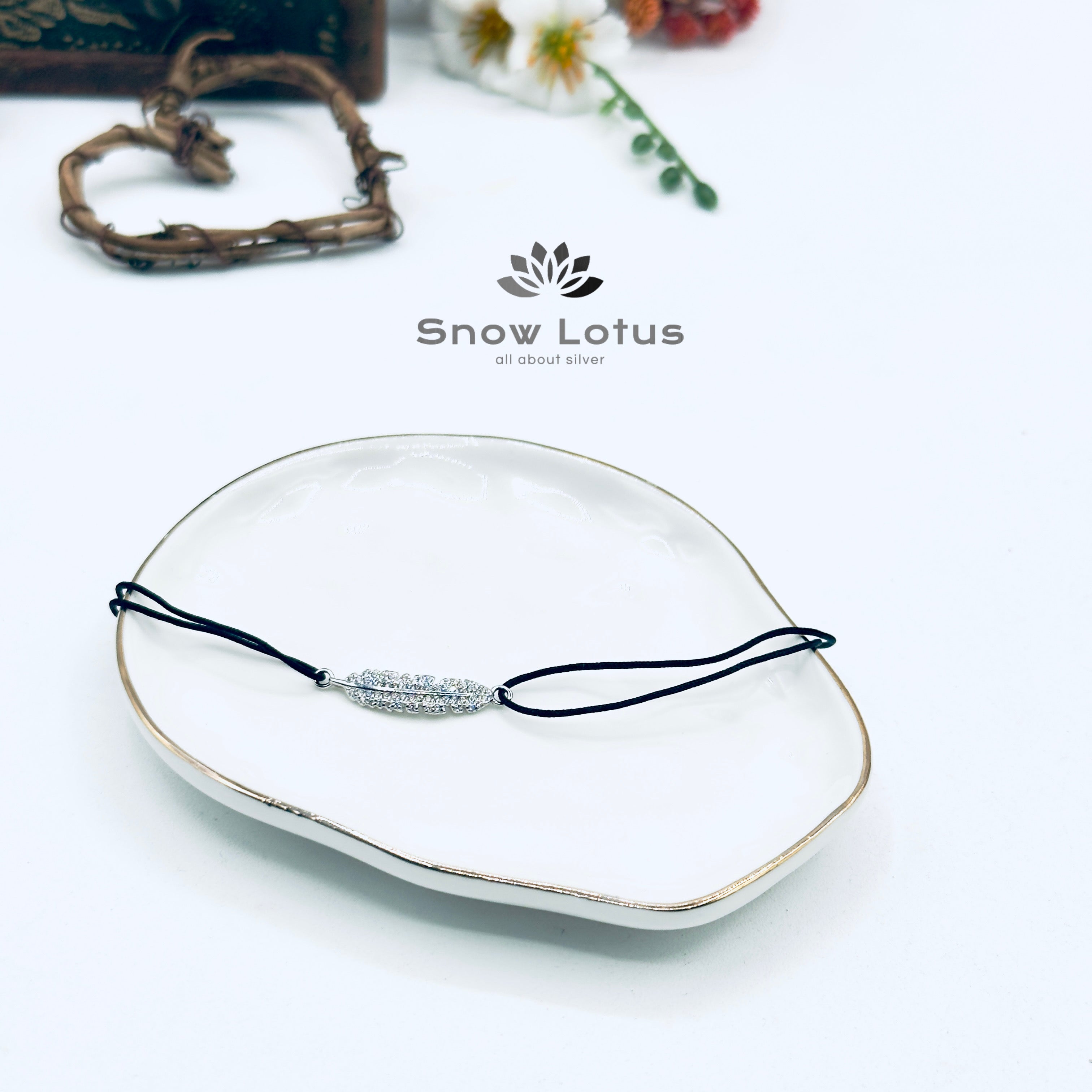 Sparkling Feather Single Anklets