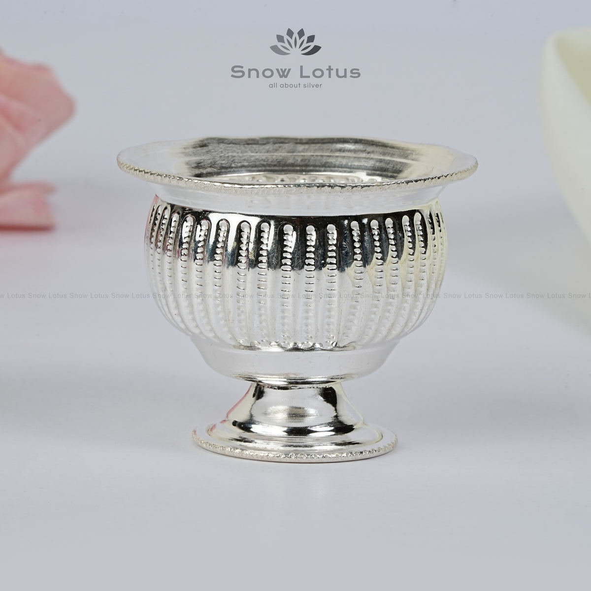 Nakshi Cup