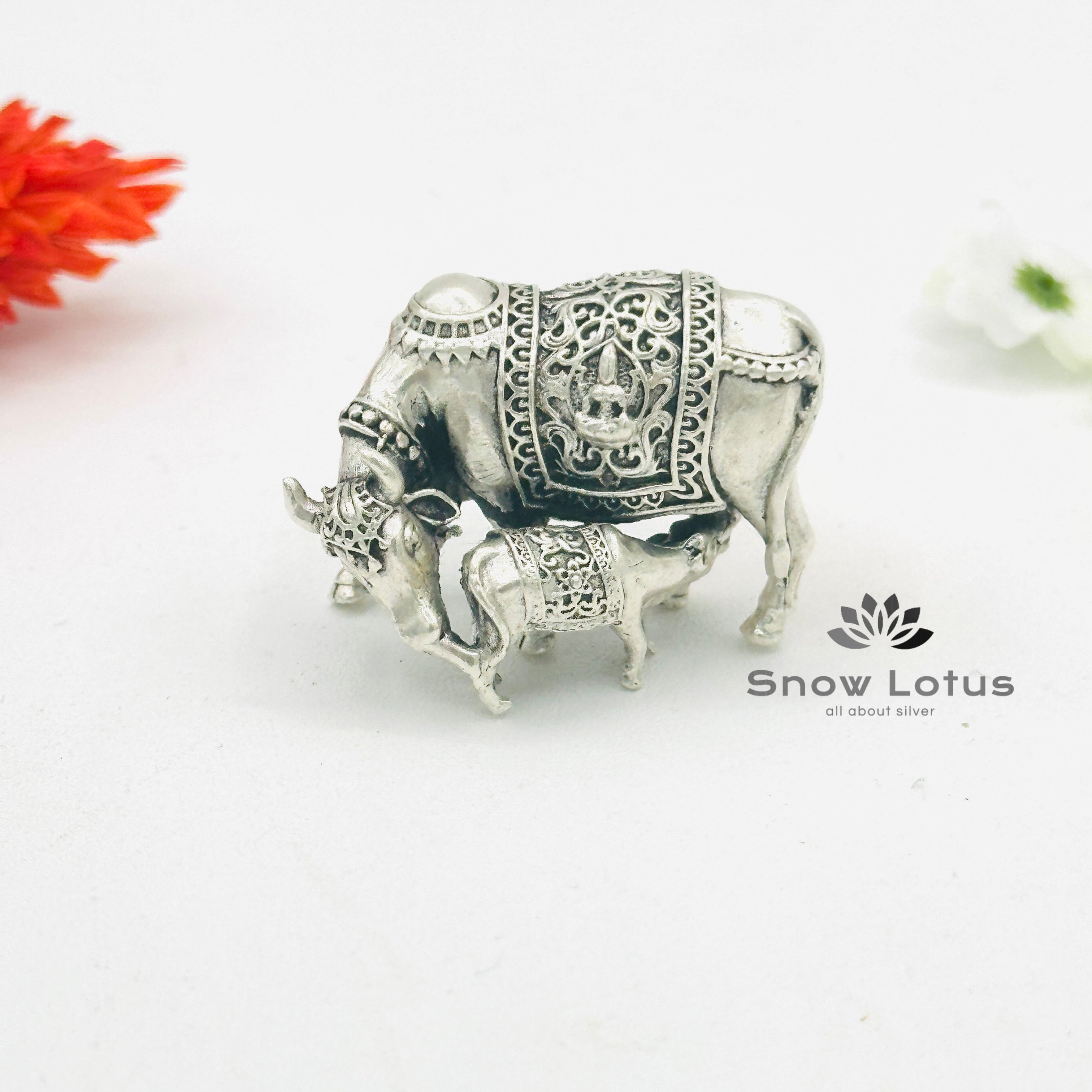 Cow and Calf with Lakshmi 3D Hallow M3