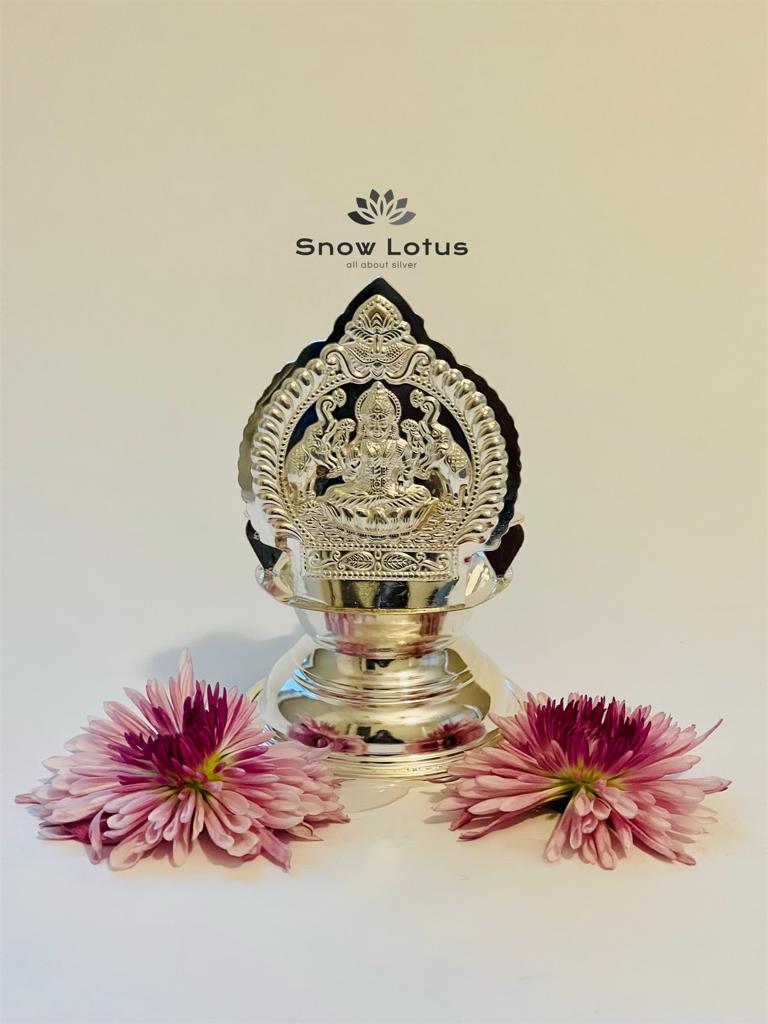 Gajalakshmi Kamakshi Diya (Single)