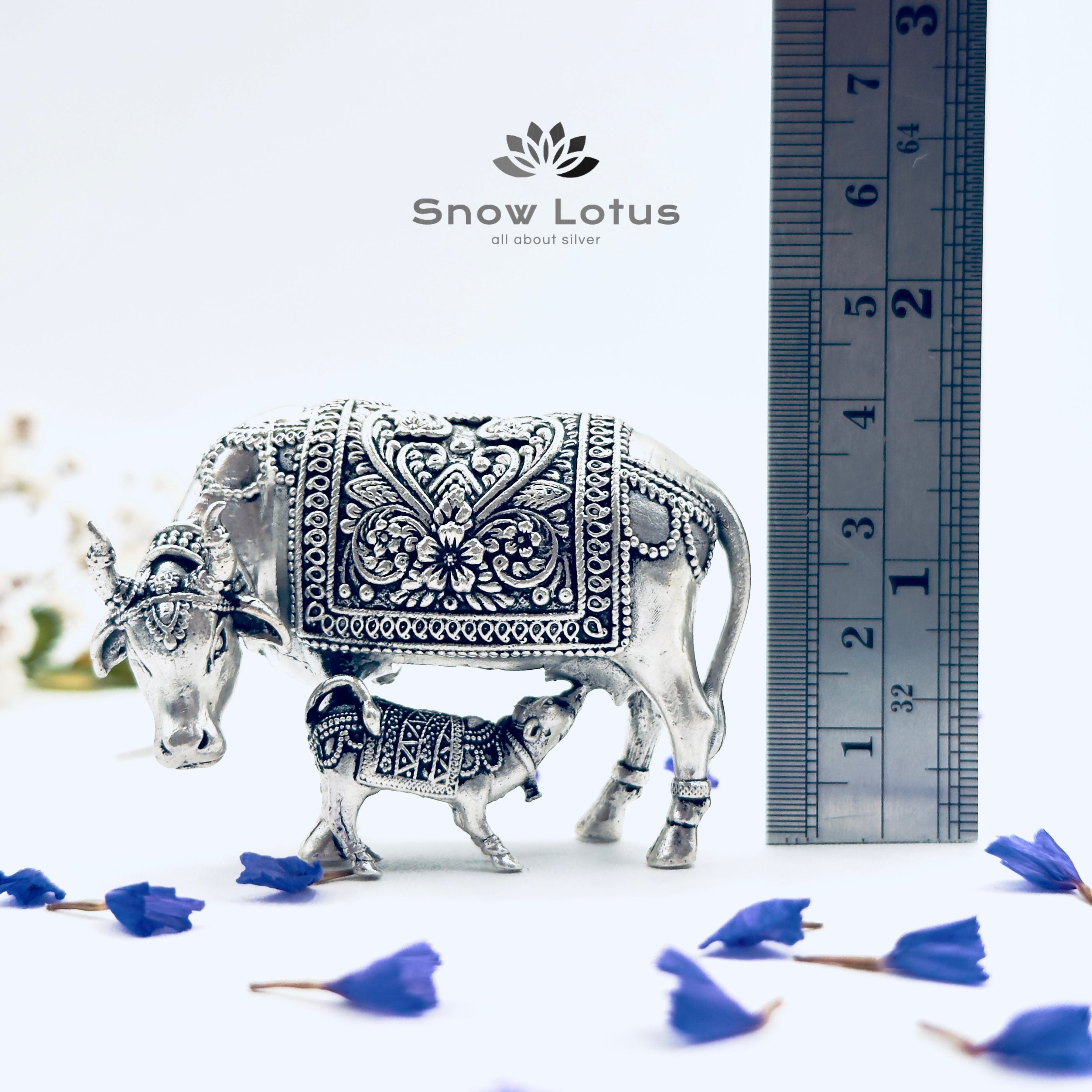 Antique Cow and Calf 3D