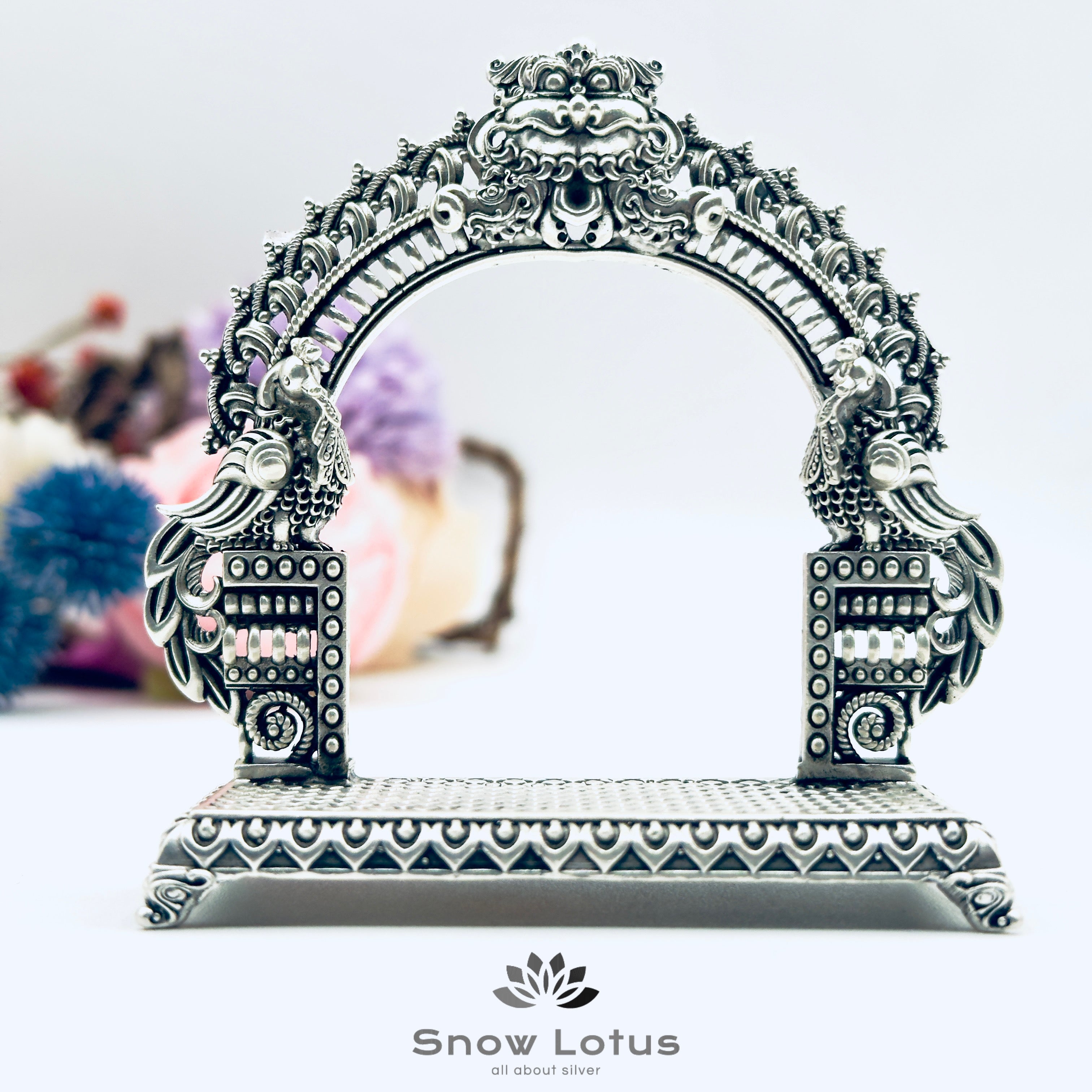 Antique Small Simhasanam with Makar Thoranam 3D M1