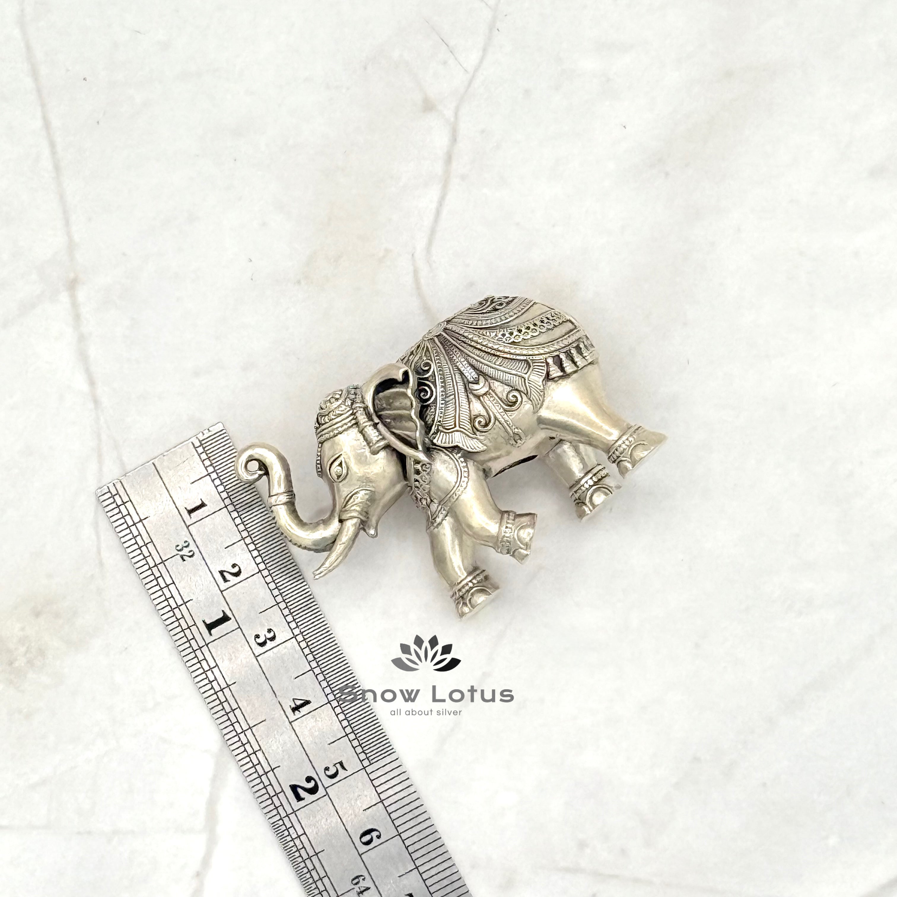 Elephants Pair 3D