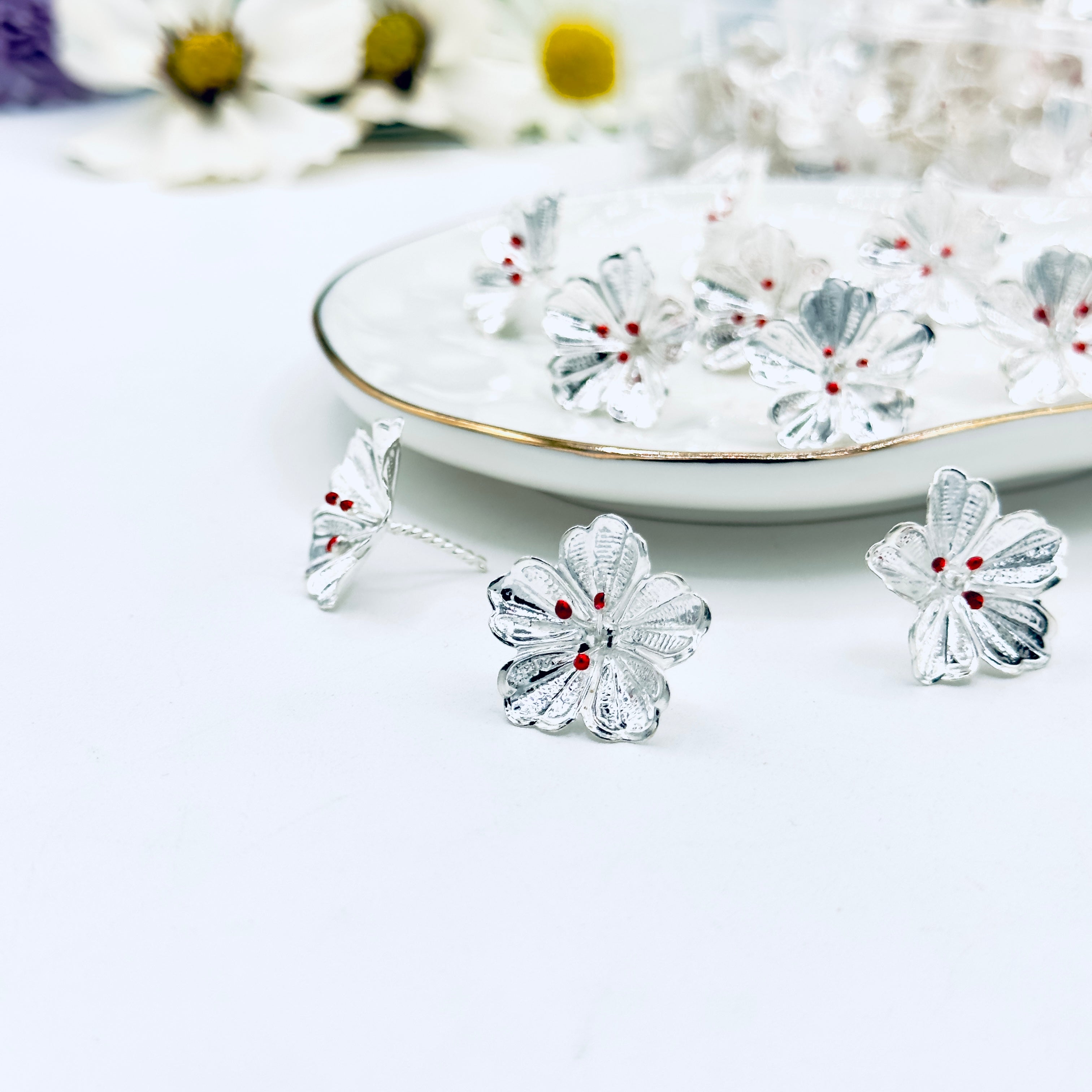 108 Silver Hibiscus with Enamel Bud