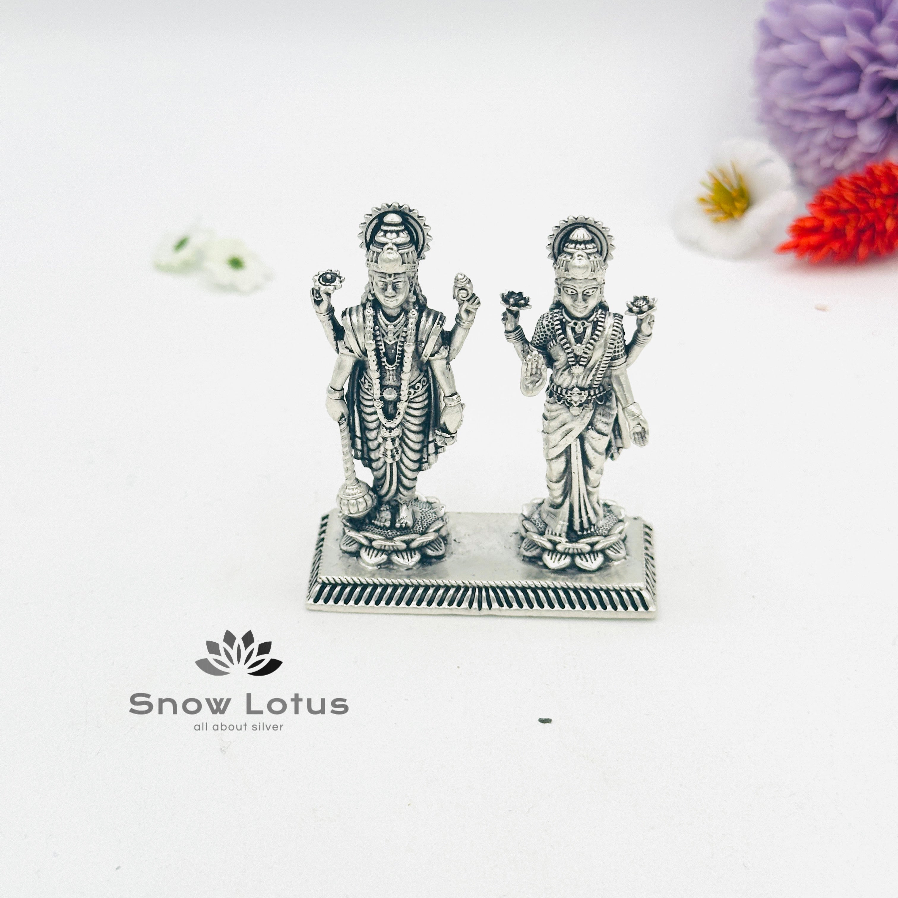 Satyanarayana Swamy with Lakshmi 3D Solid M1