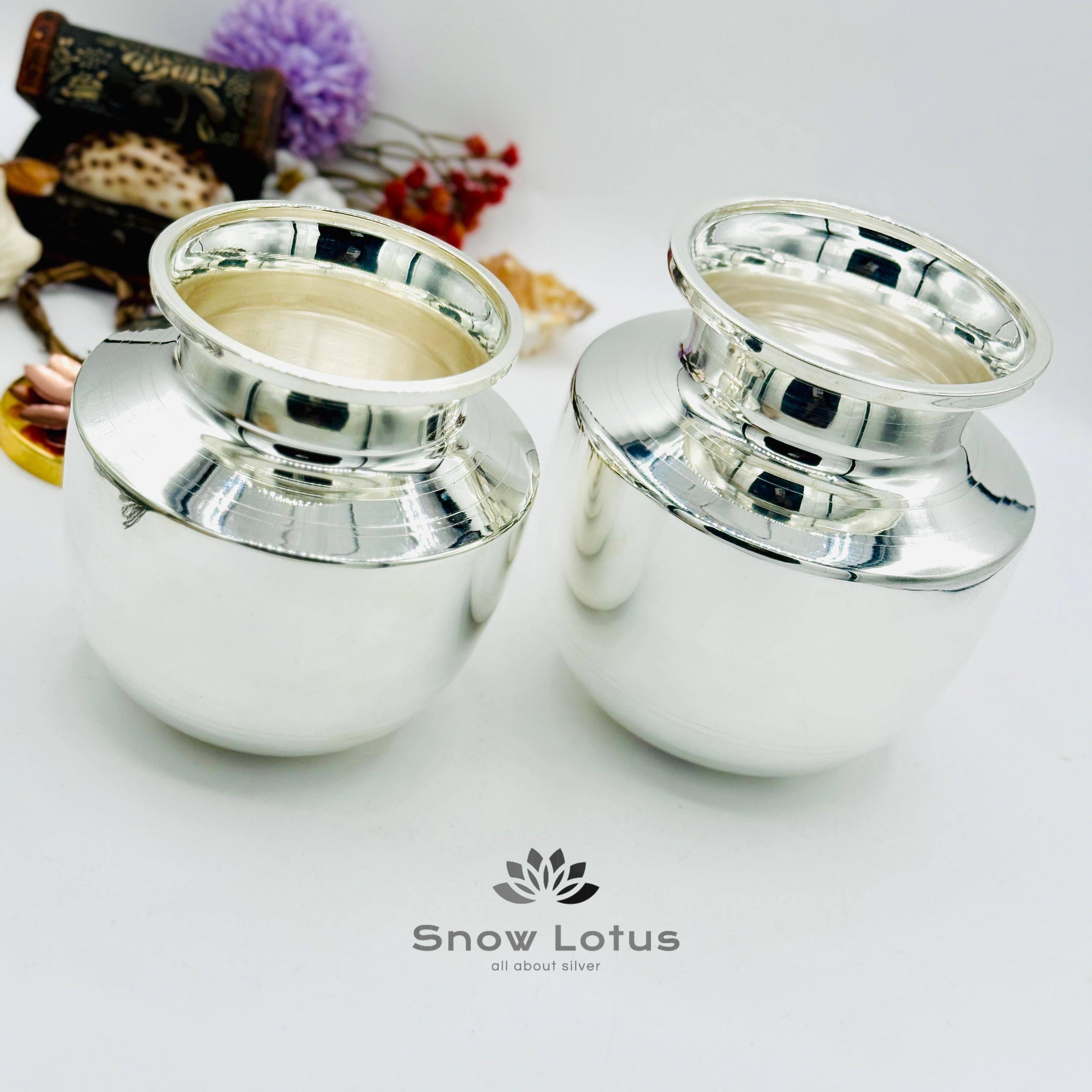 Silver plain chembu/Kalash