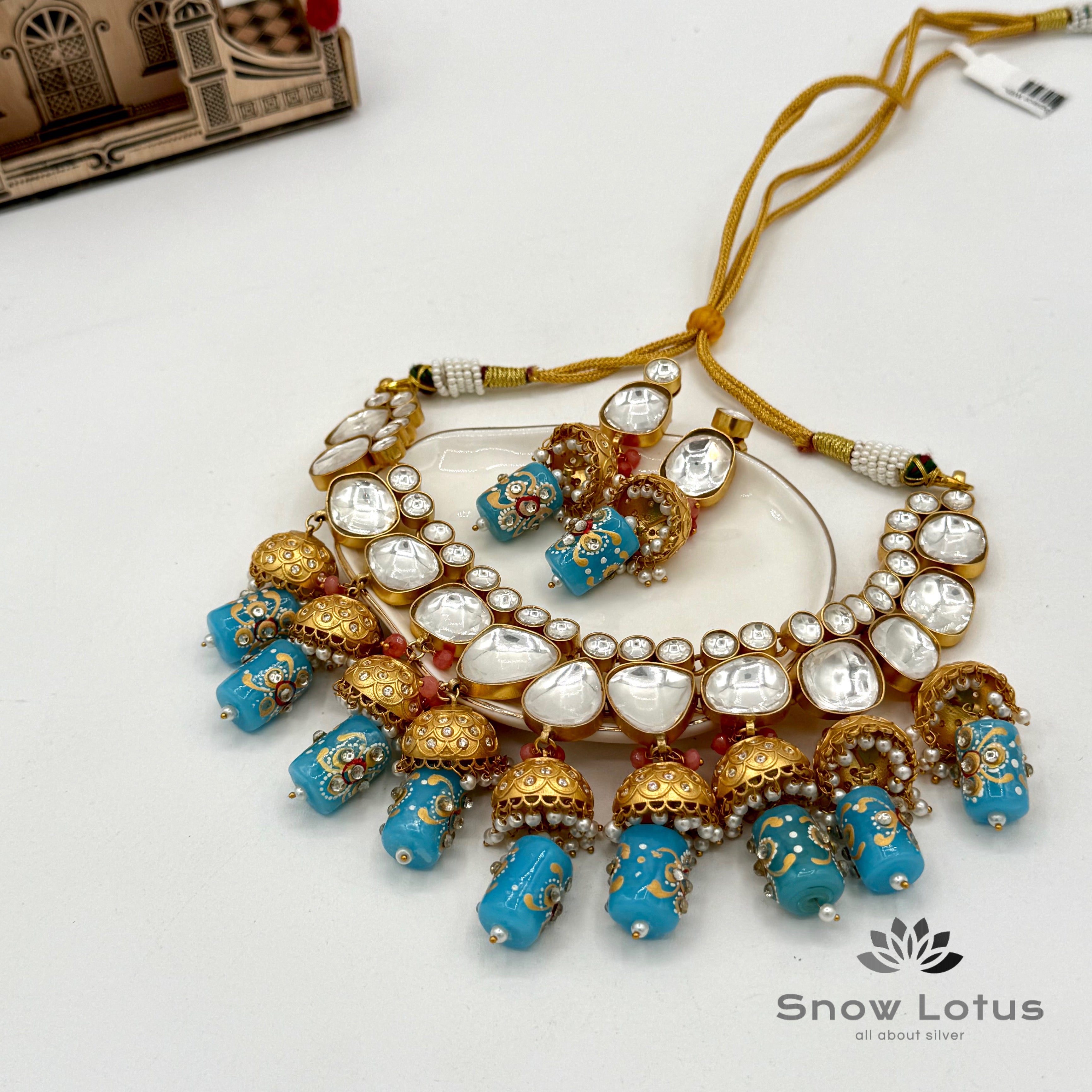 Enormous Kundan Neckpiece With Earrings