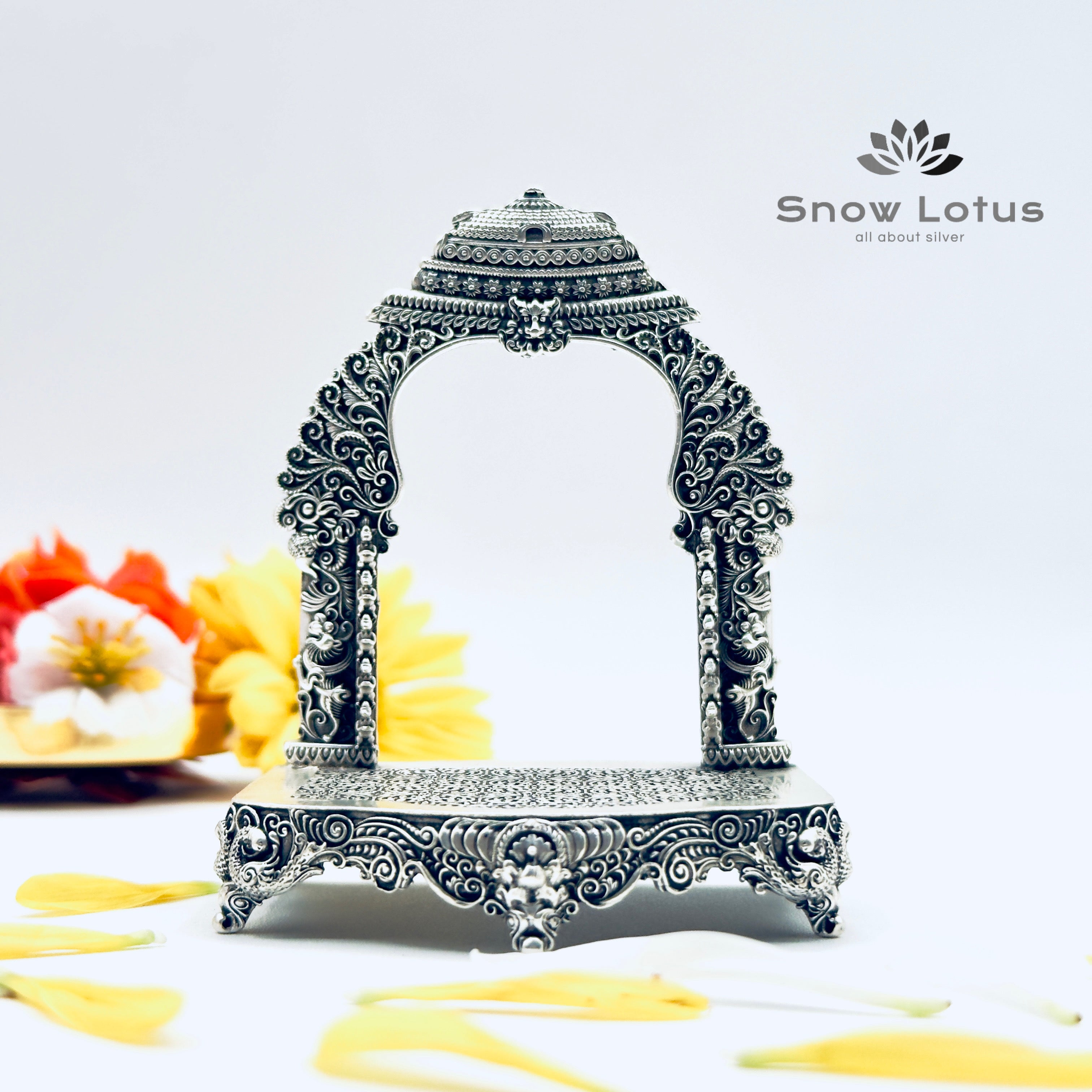 Antique Small Simhasanam with Makar Thoranam 3D M2