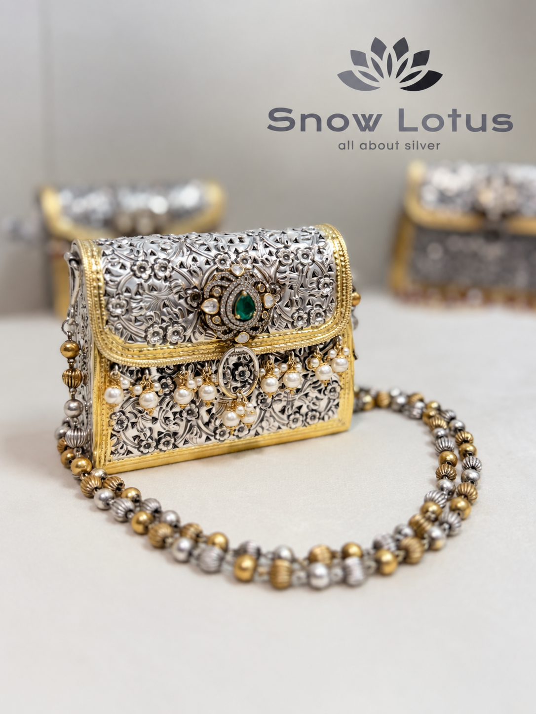 Jade Gleam Dual Tone Moissanite Purse