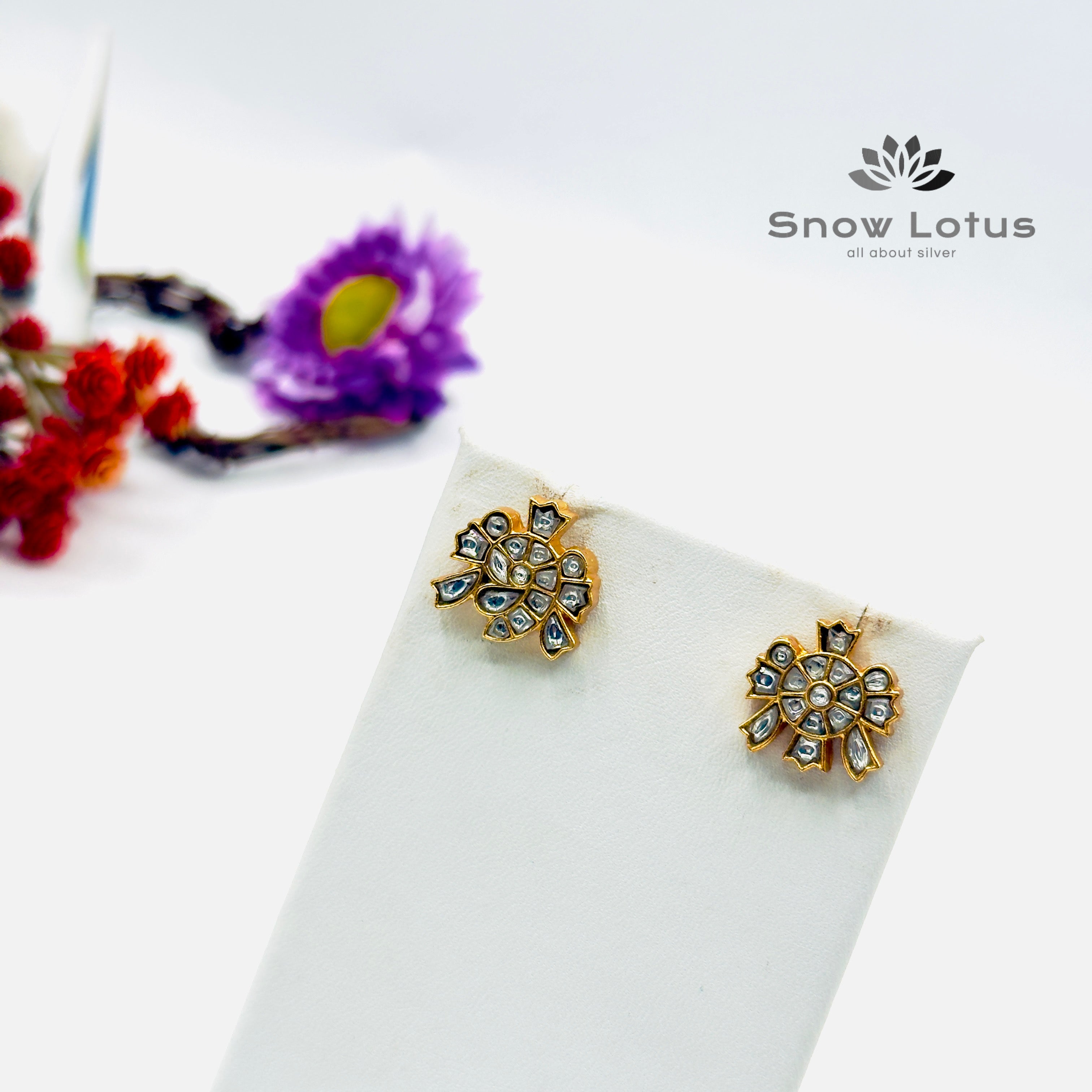 Shanku Chakra Studs