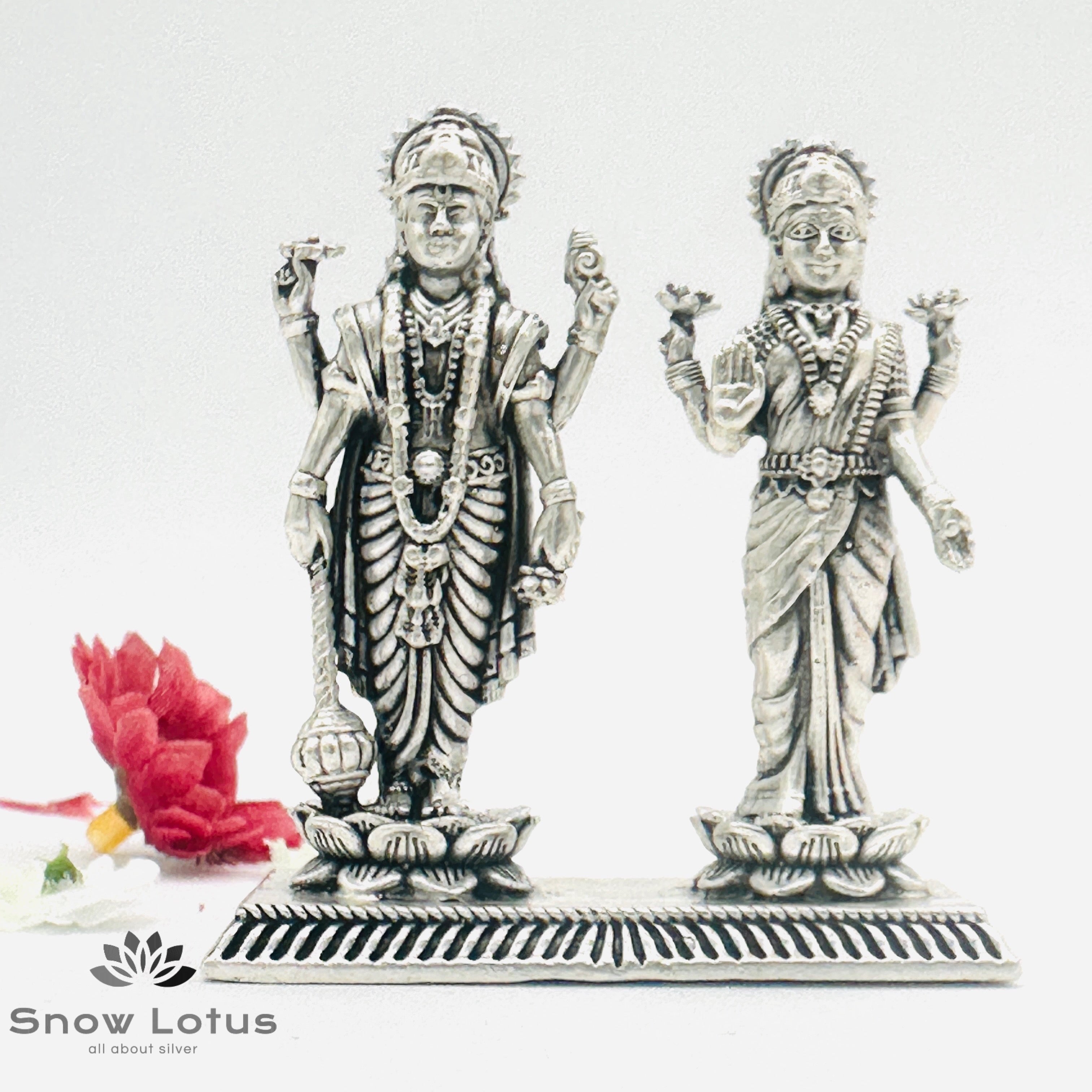 Satyanarayana Swamy with Lakshmi 3D Solid M1