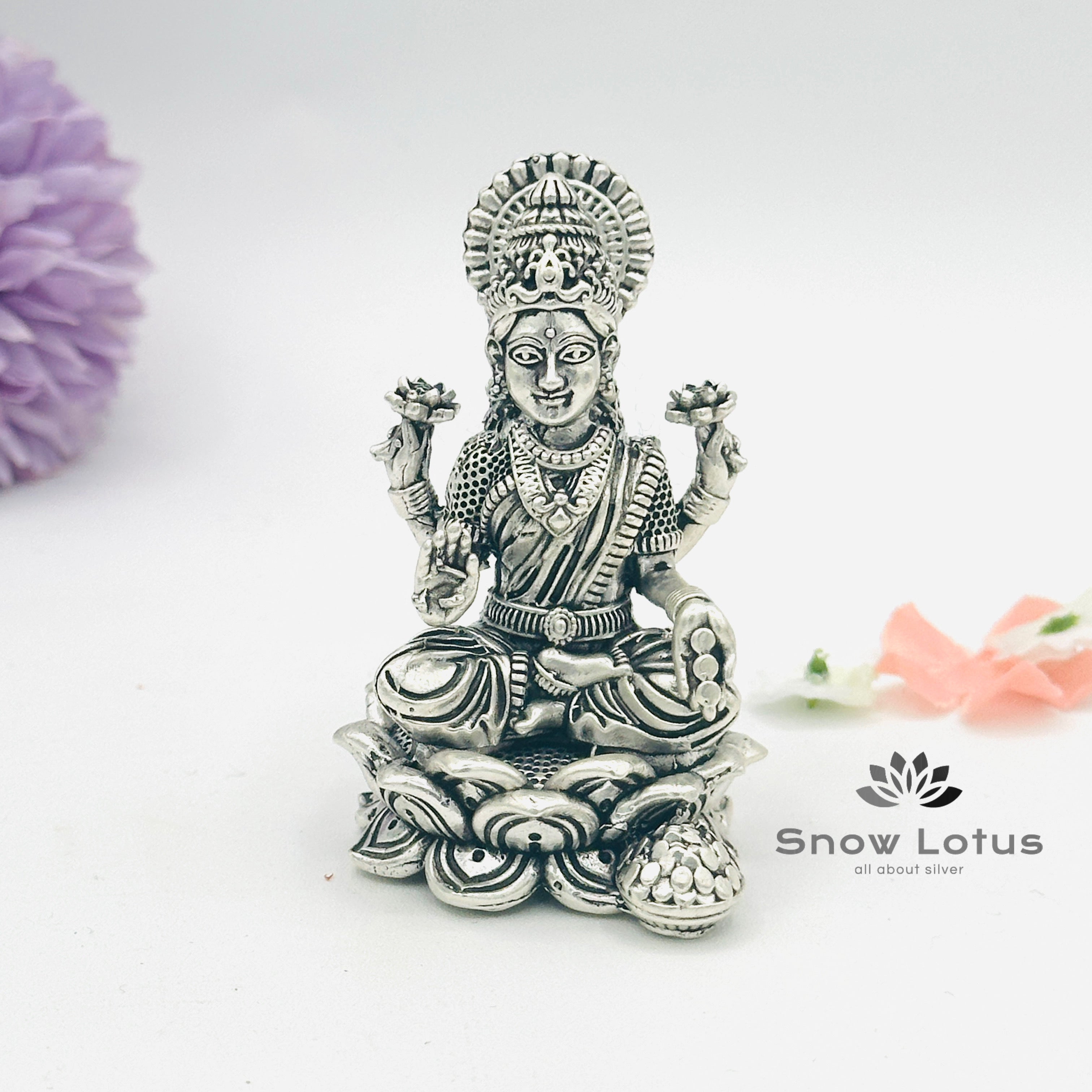 Lakshmi Devi Lotus Antique Solid 3D