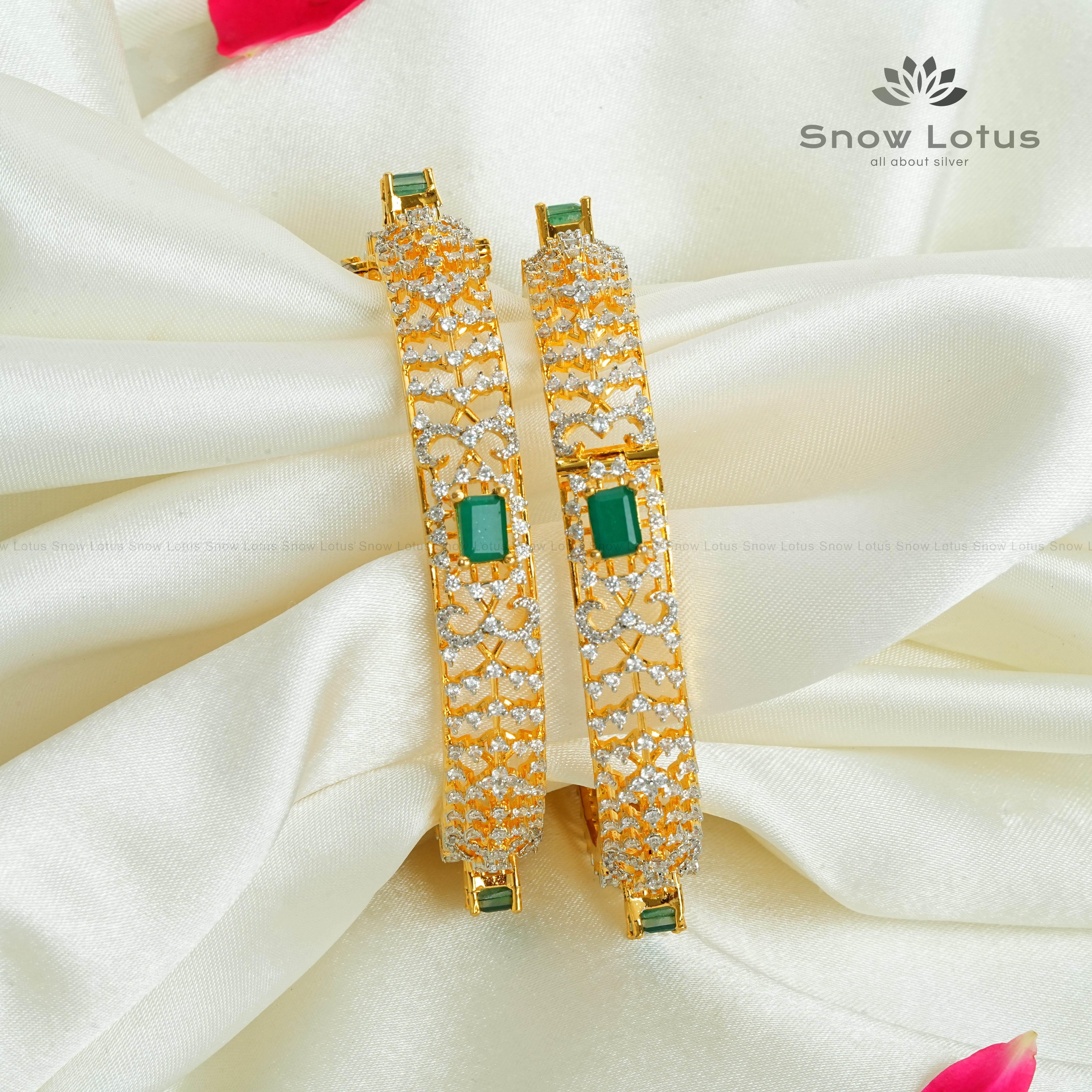 Emerald Green Screw Kada Pair