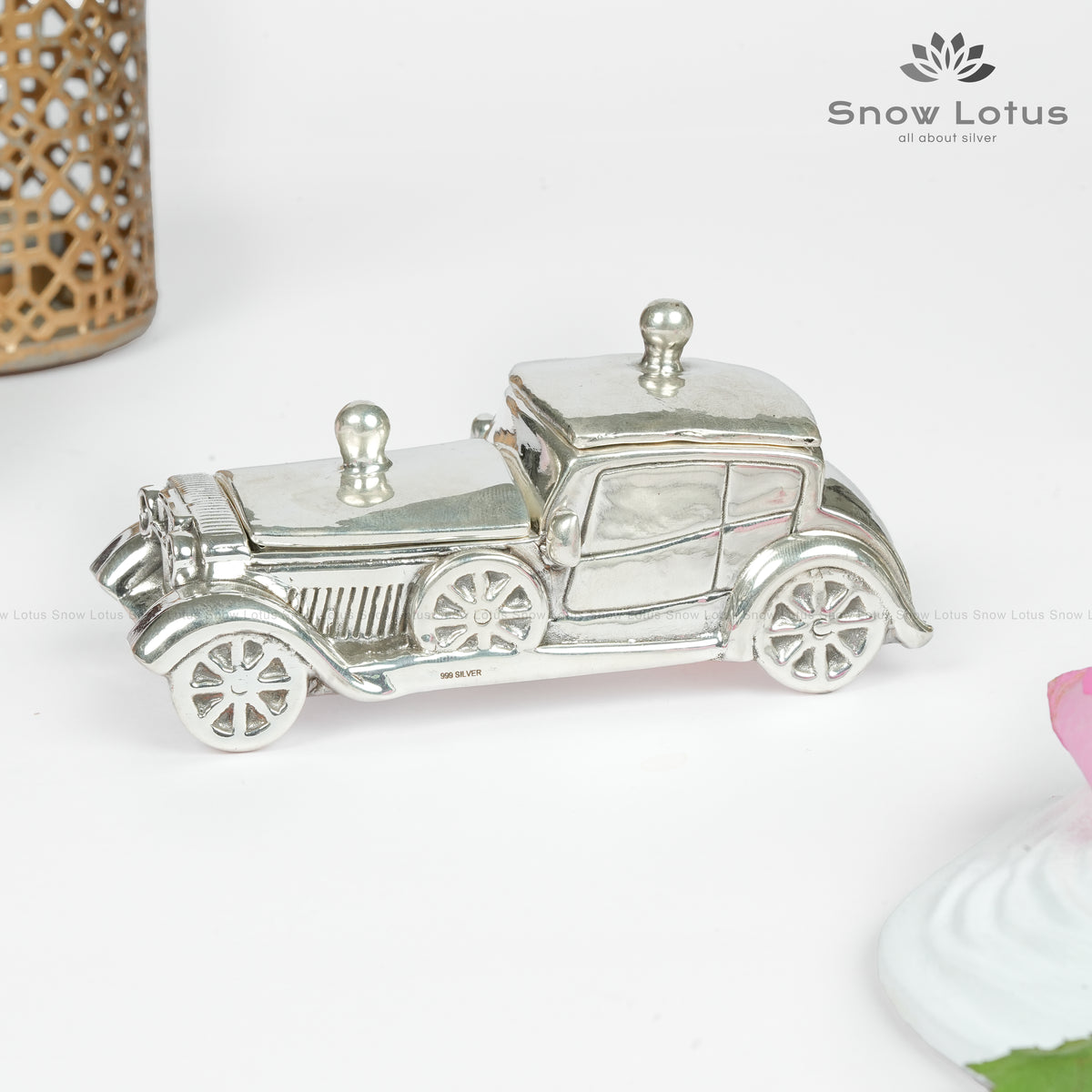 Vintage Car 999