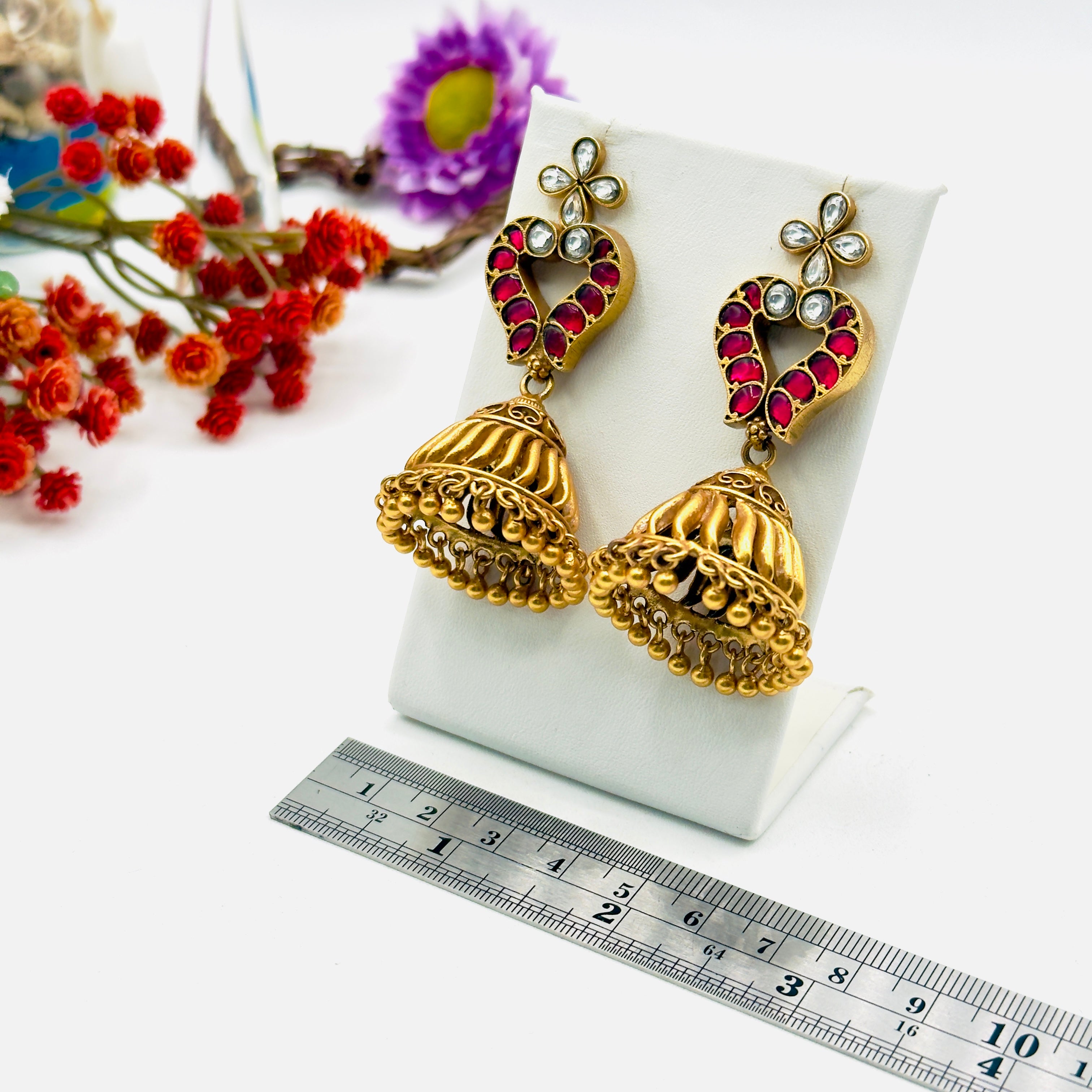Exquisite Kundan Jhumka