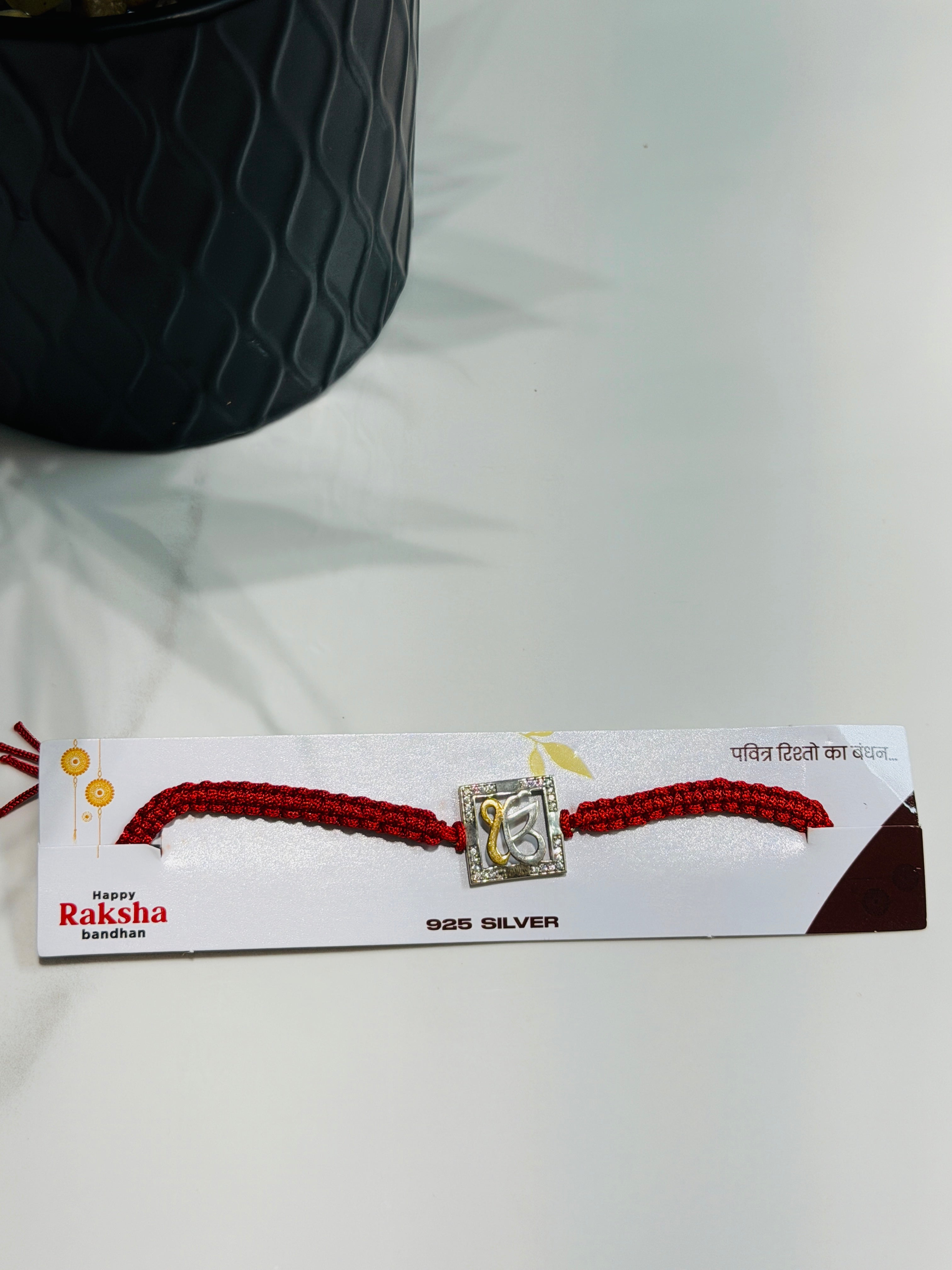 Rakhis with Accessories M21
