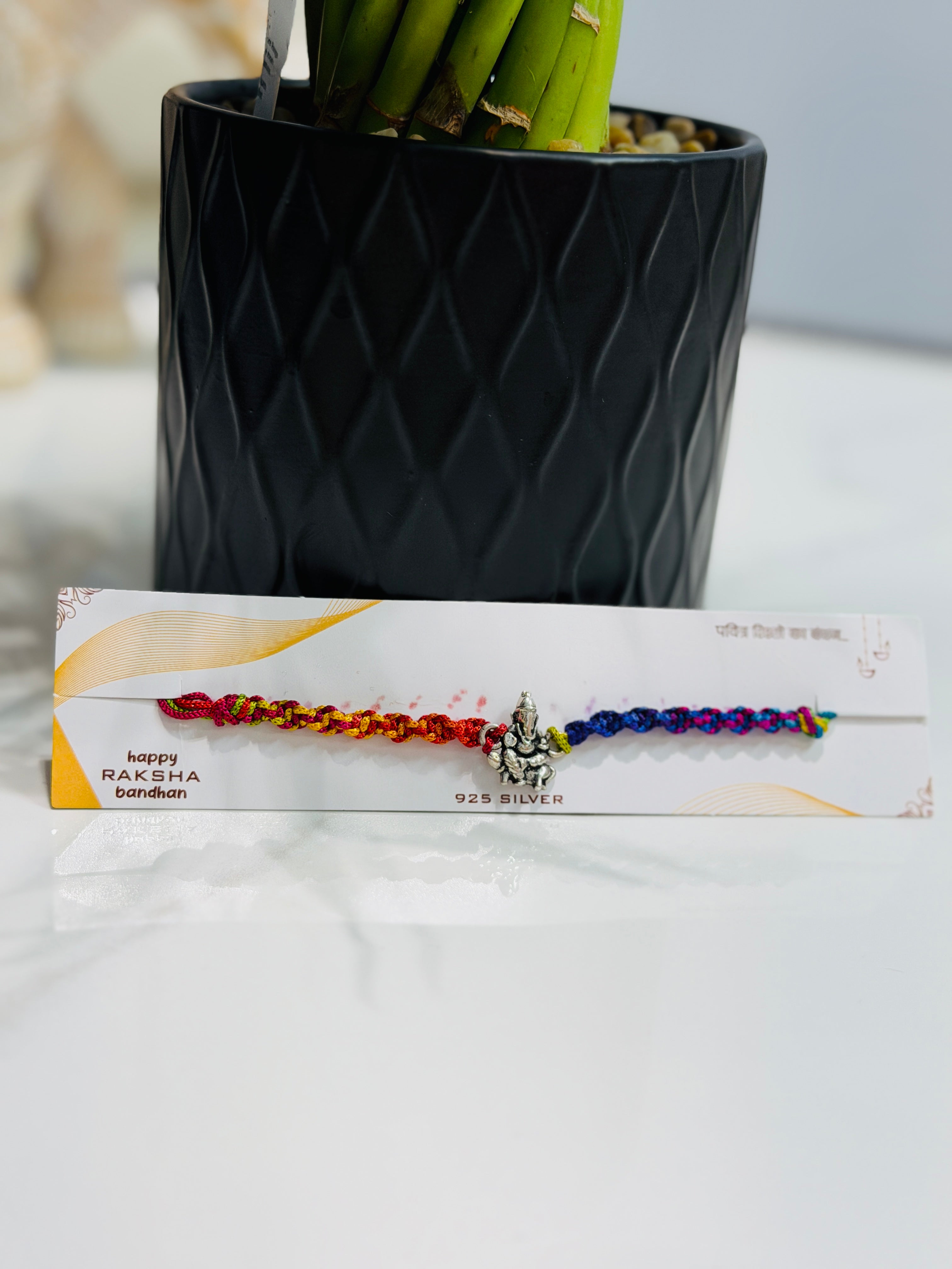 Rakhis with Accessories M13
