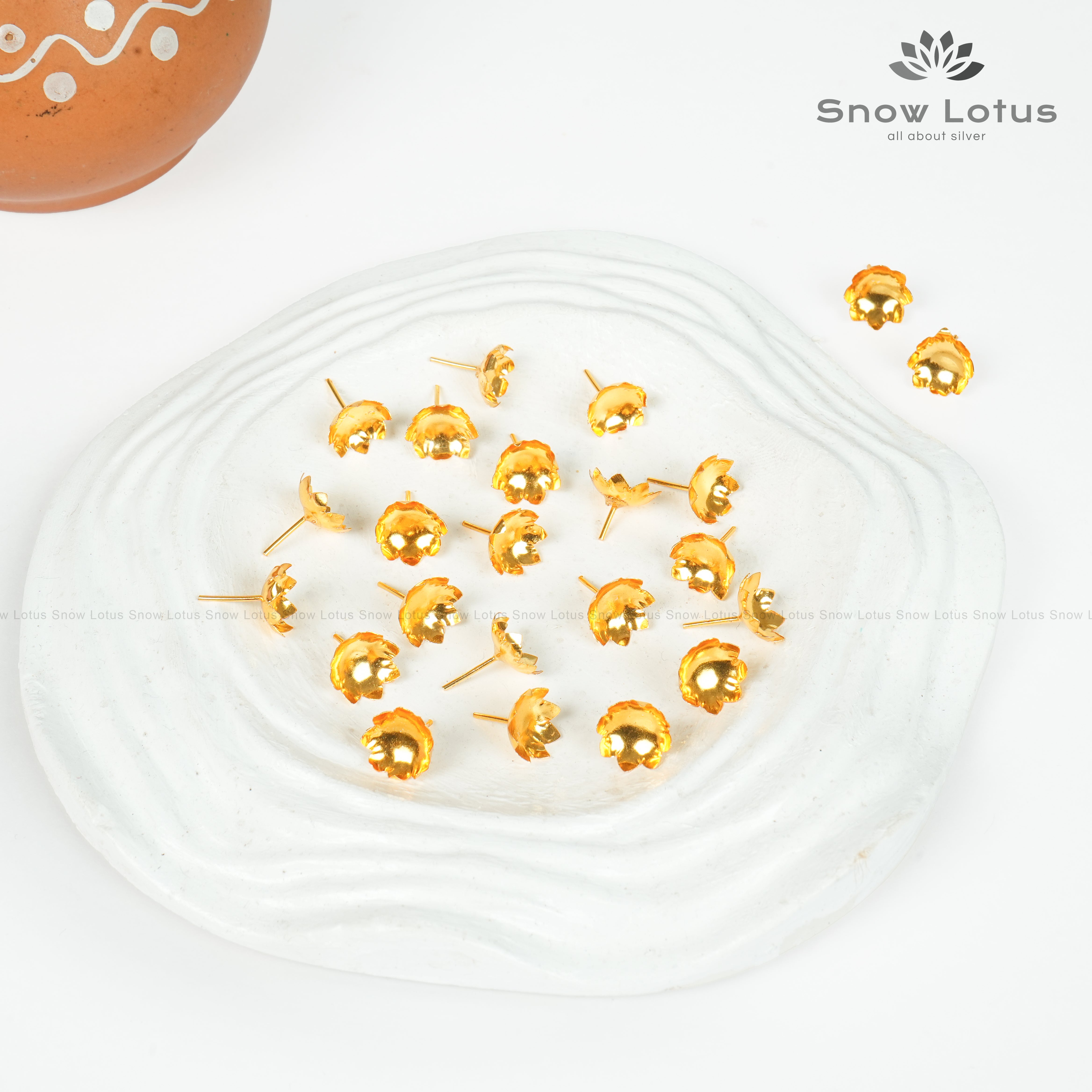 108 Gold Polish Jasmine