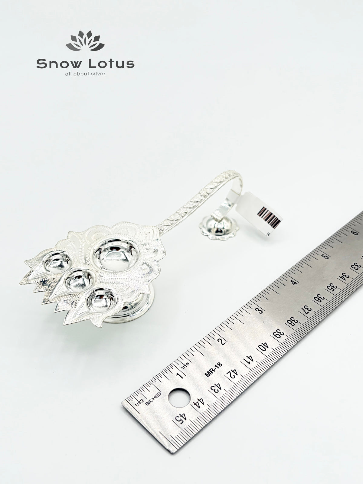 Stand Triple Harathi