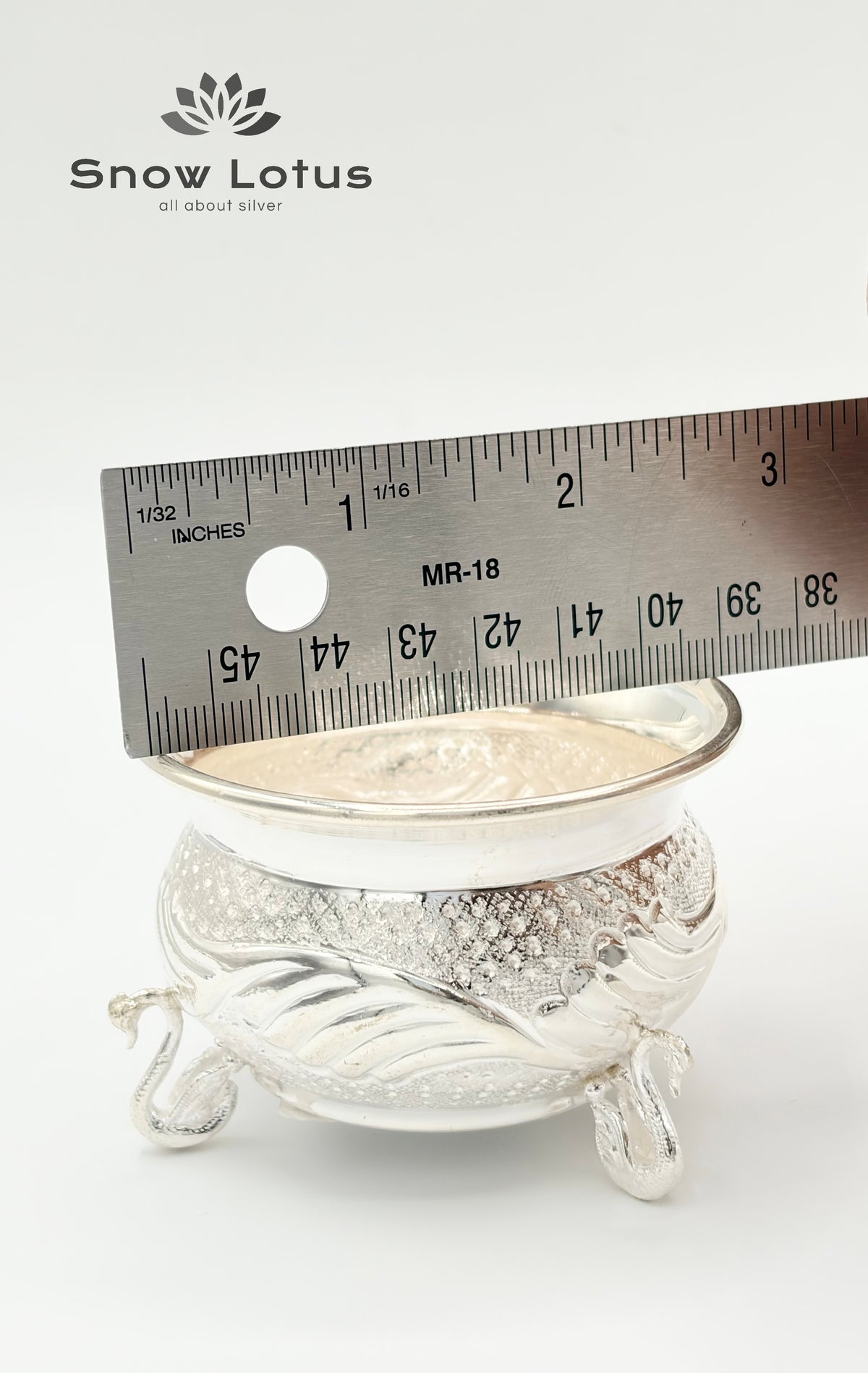 Nakshi Swan Legs HK Bowls M1