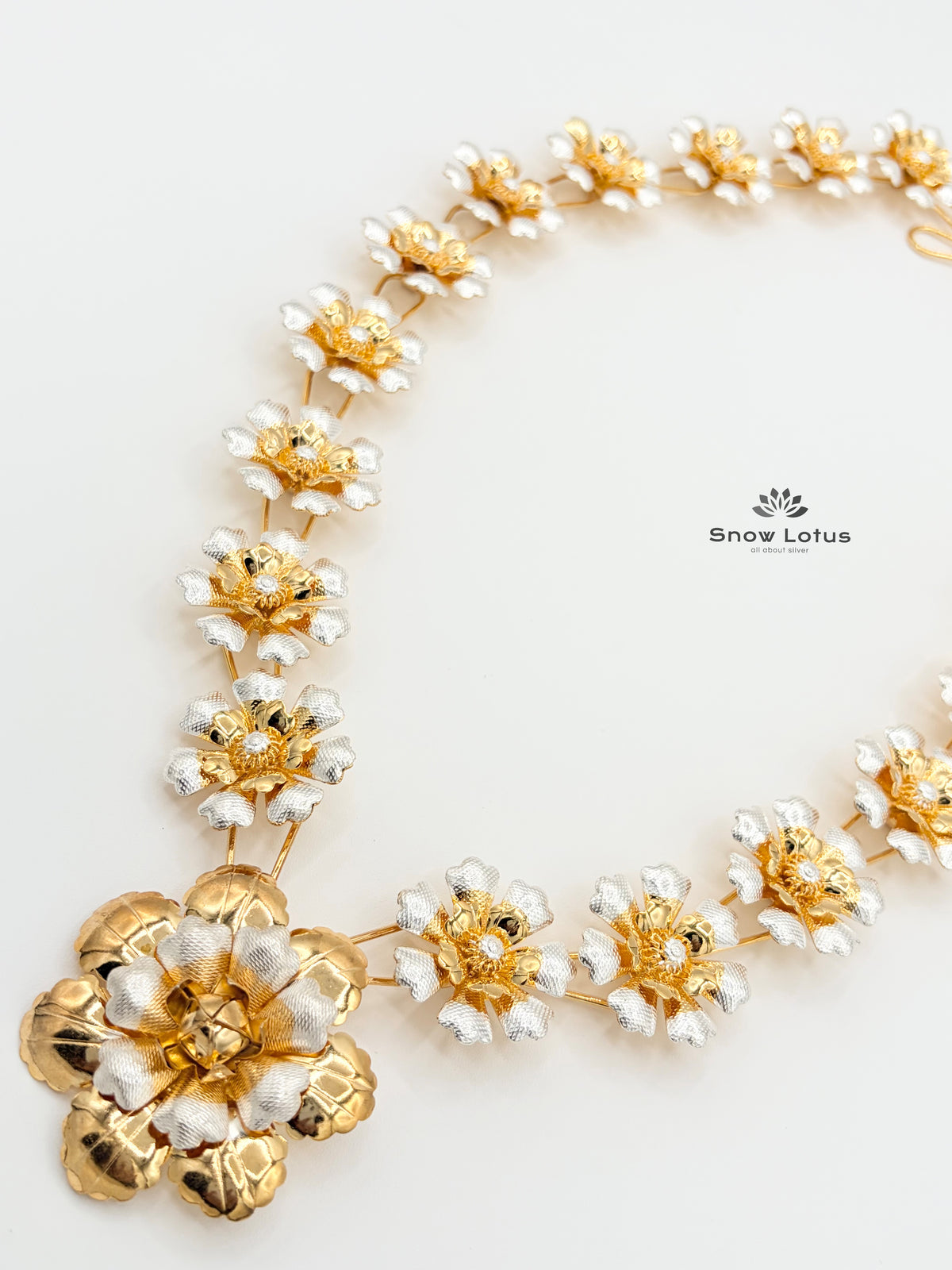 Gold Polish Flower Haaram/Mala M4