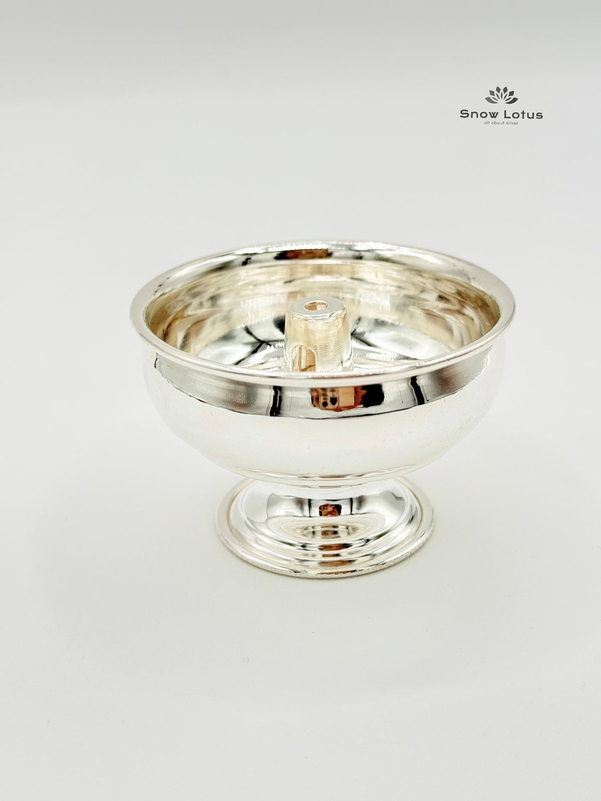 Akhanda Diya Plain W/Removable center wick