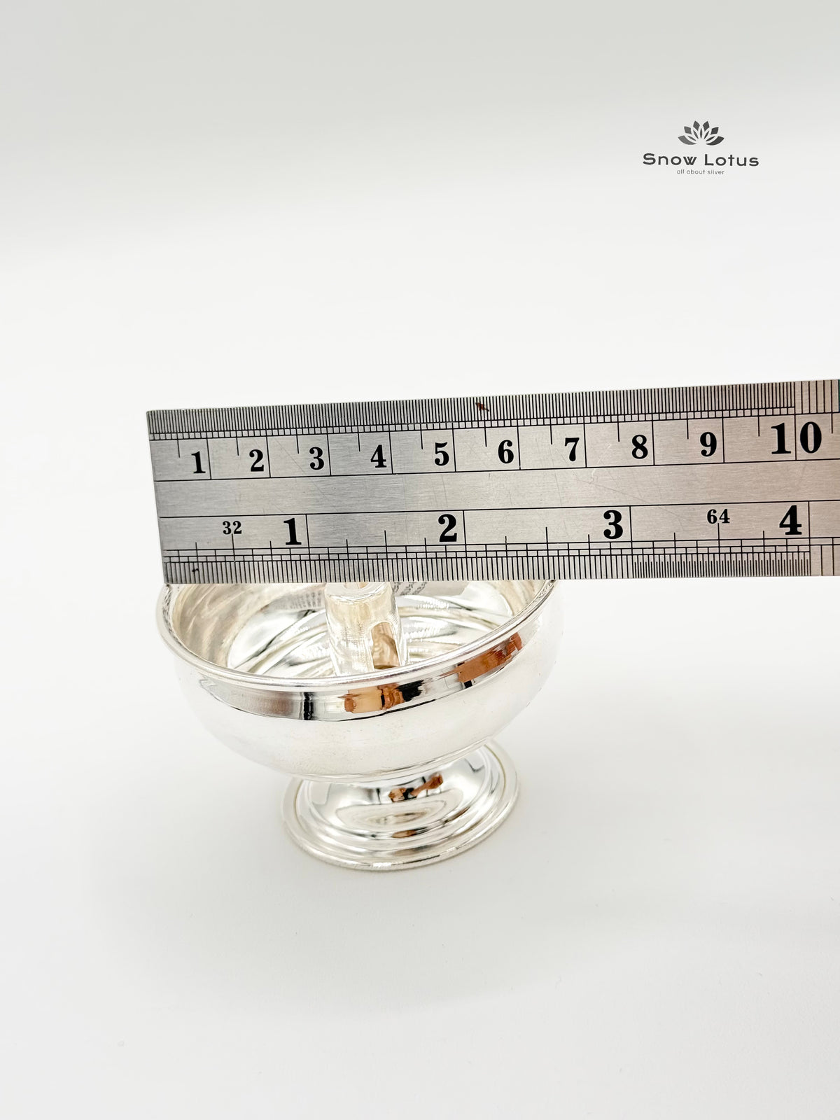 Akhanda Diya Plain W/Removable center wick
